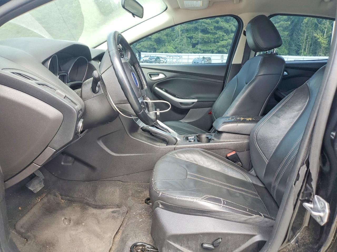 2014 Ford Focus Se Черный vin: 1FADP3F22EL114777