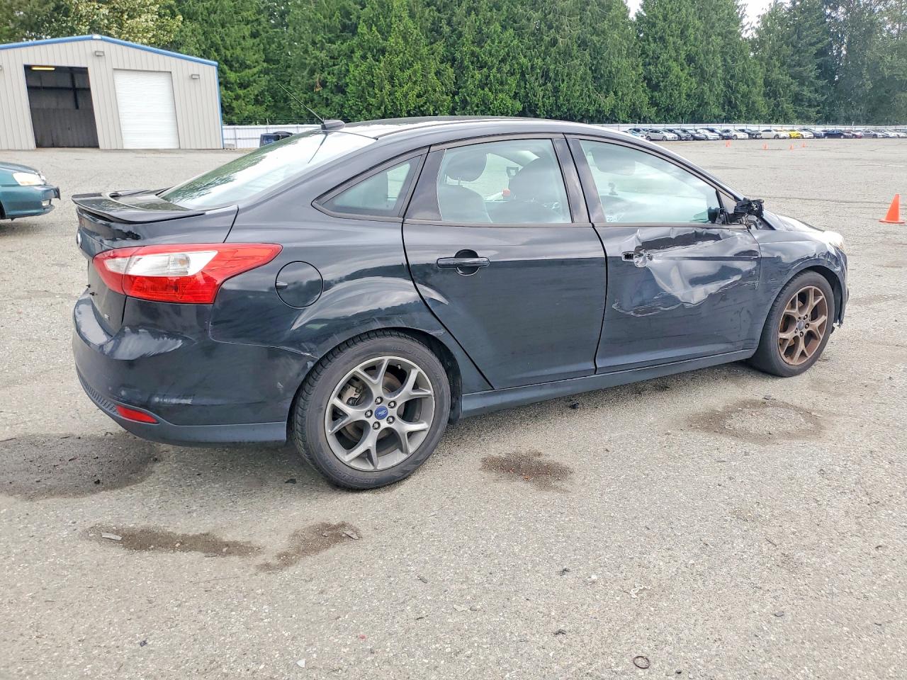 2014 Ford Focus Se Black vin: 1FADP3F22EL118330