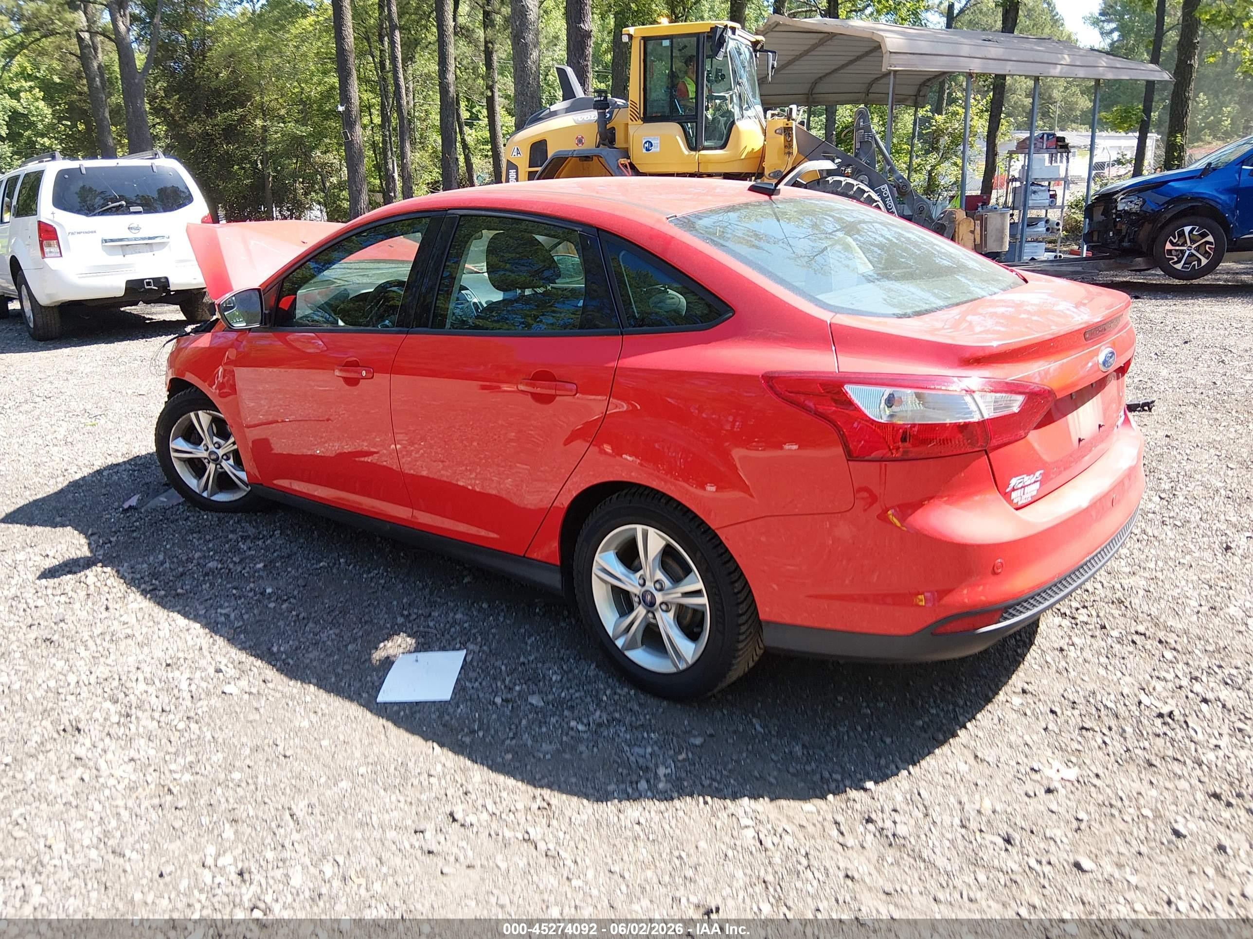 2014 Ford Focus Se Красный vin: 1FADP3F22EL119090
