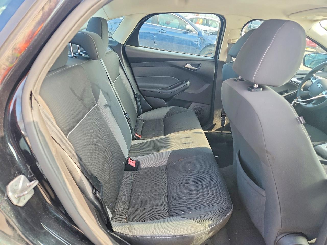 2014 Ford Focus Se Black vin: 1FADP3F22EL135998