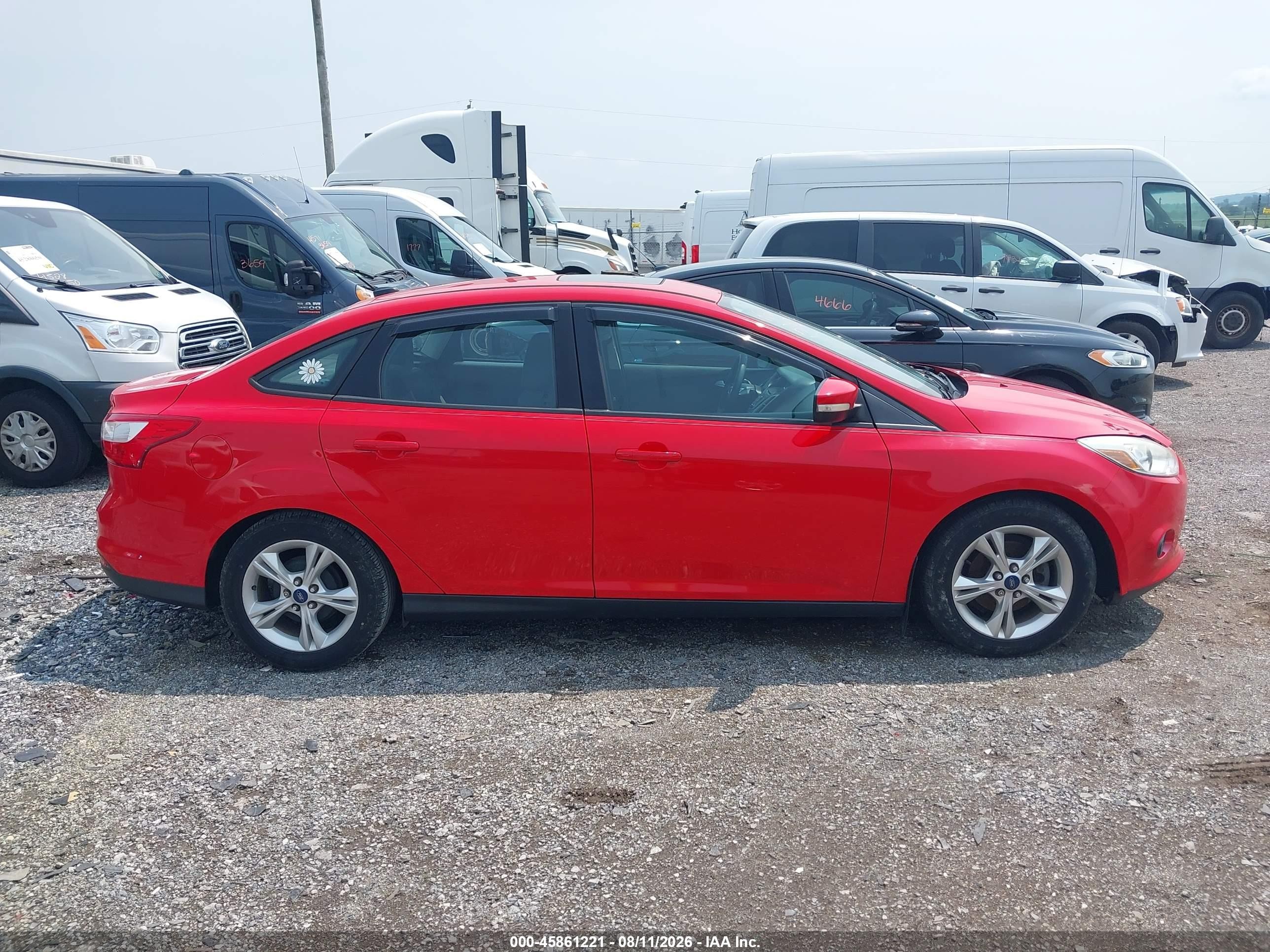 2014 Ford Focus Se Red vin: 1FADP3F22EL159086