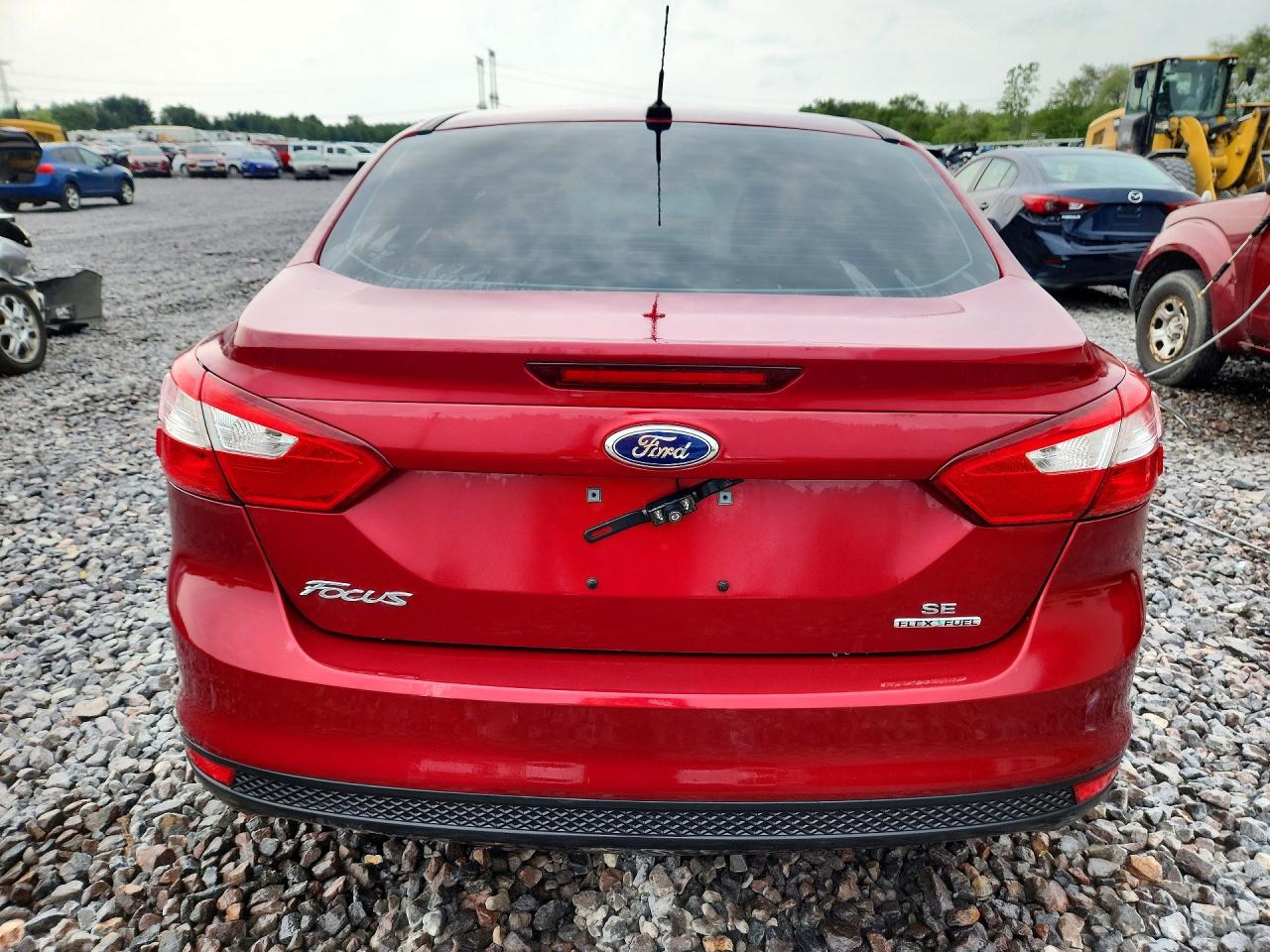 2014 Ford Focus Se Red vin: 1FADP3F22EL160321