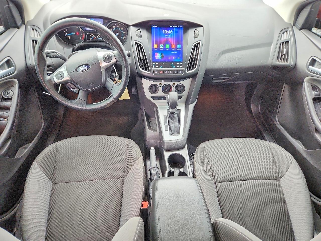 2014 Ford Focus Se Red vin: 1FADP3F22EL160321