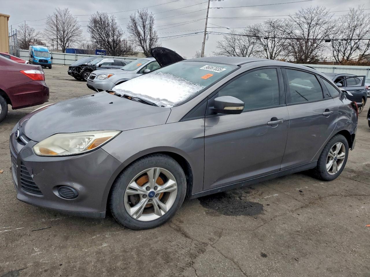 2014 Ford Focus Se Gray vin: 1FADP3F22EL165986