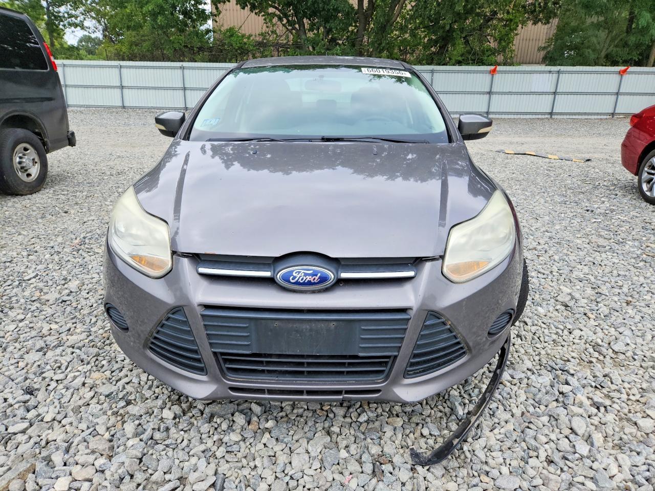 2014 Ford Focus Se Gray vin: 1FADP3F22EL178575