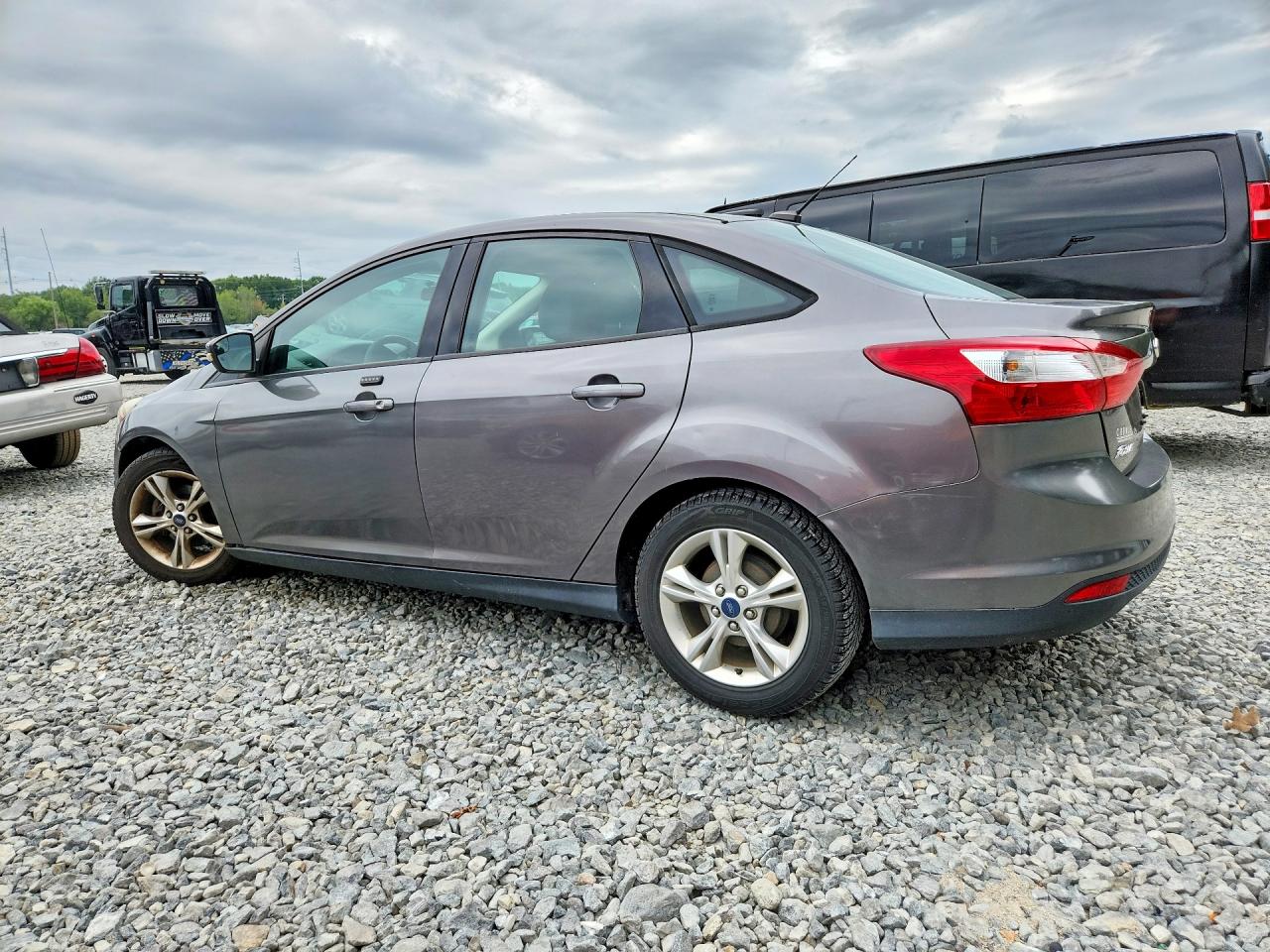 2014 Ford Focus Se Gray vin: 1FADP3F22EL178575