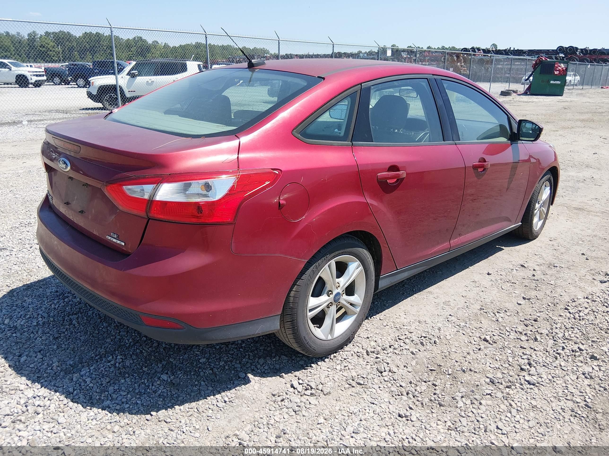 2014 Ford Focus Se Red vin: 1FADP3F22EL190600
