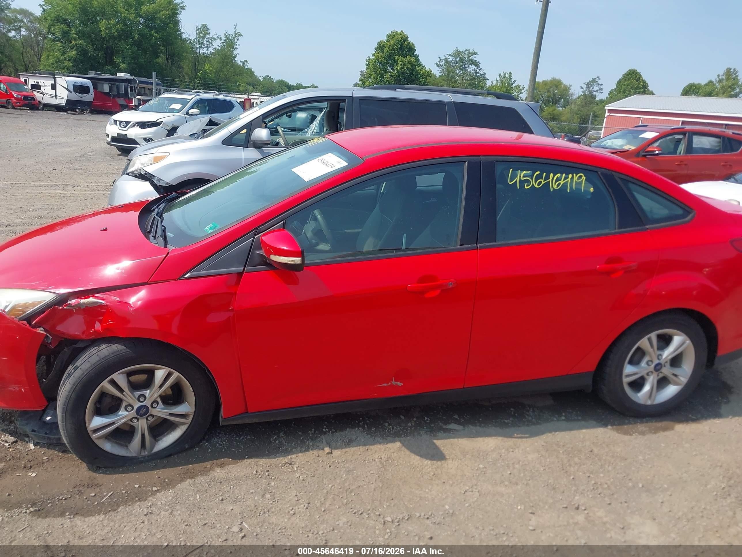 2014 Ford Focus Se Red vin: 1FADP3F22EL192122