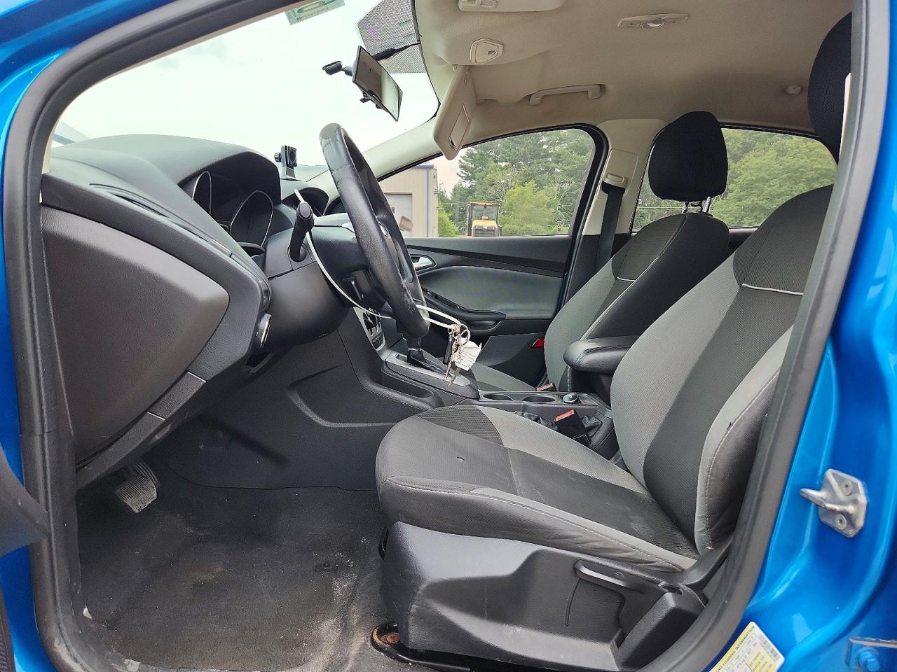 2014 Ford Focus Se Blue vin: 1FADP3F22EL201353