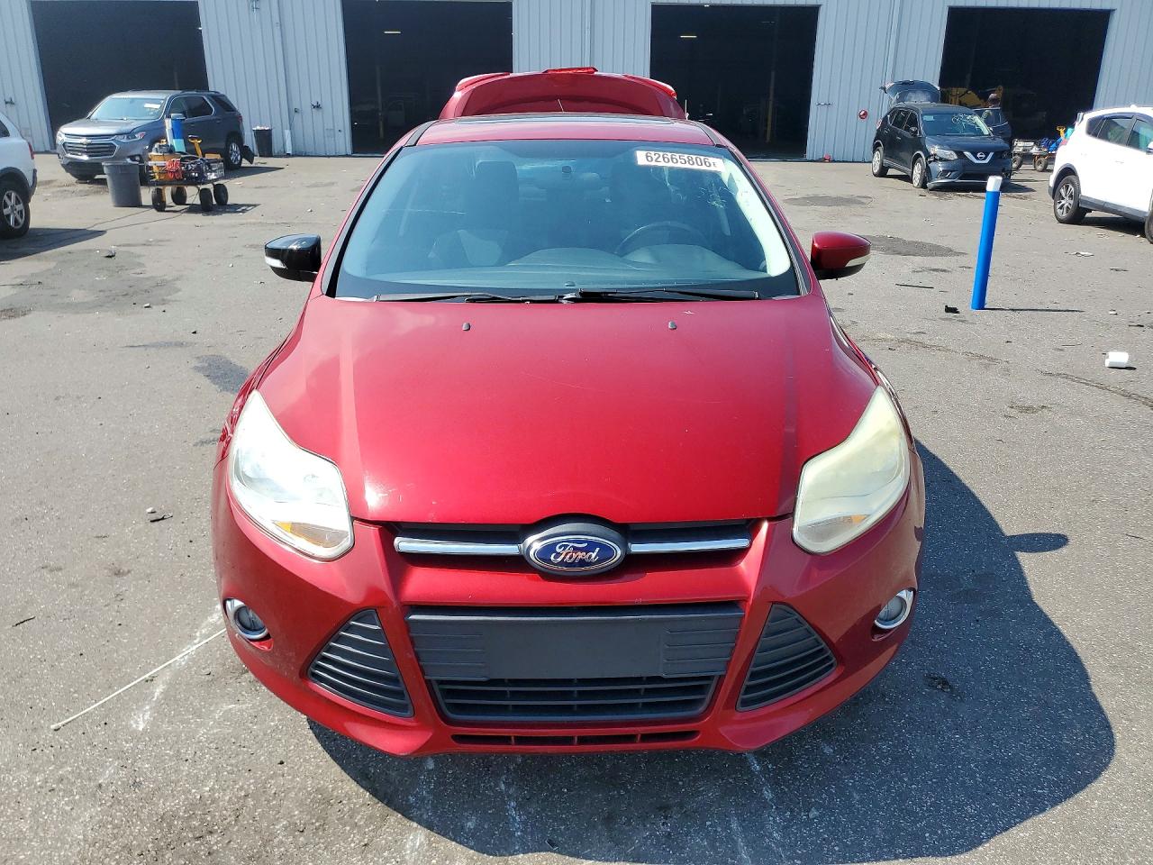 2014 Ford Focus Se Red vin: 1FADP3F22EL203944