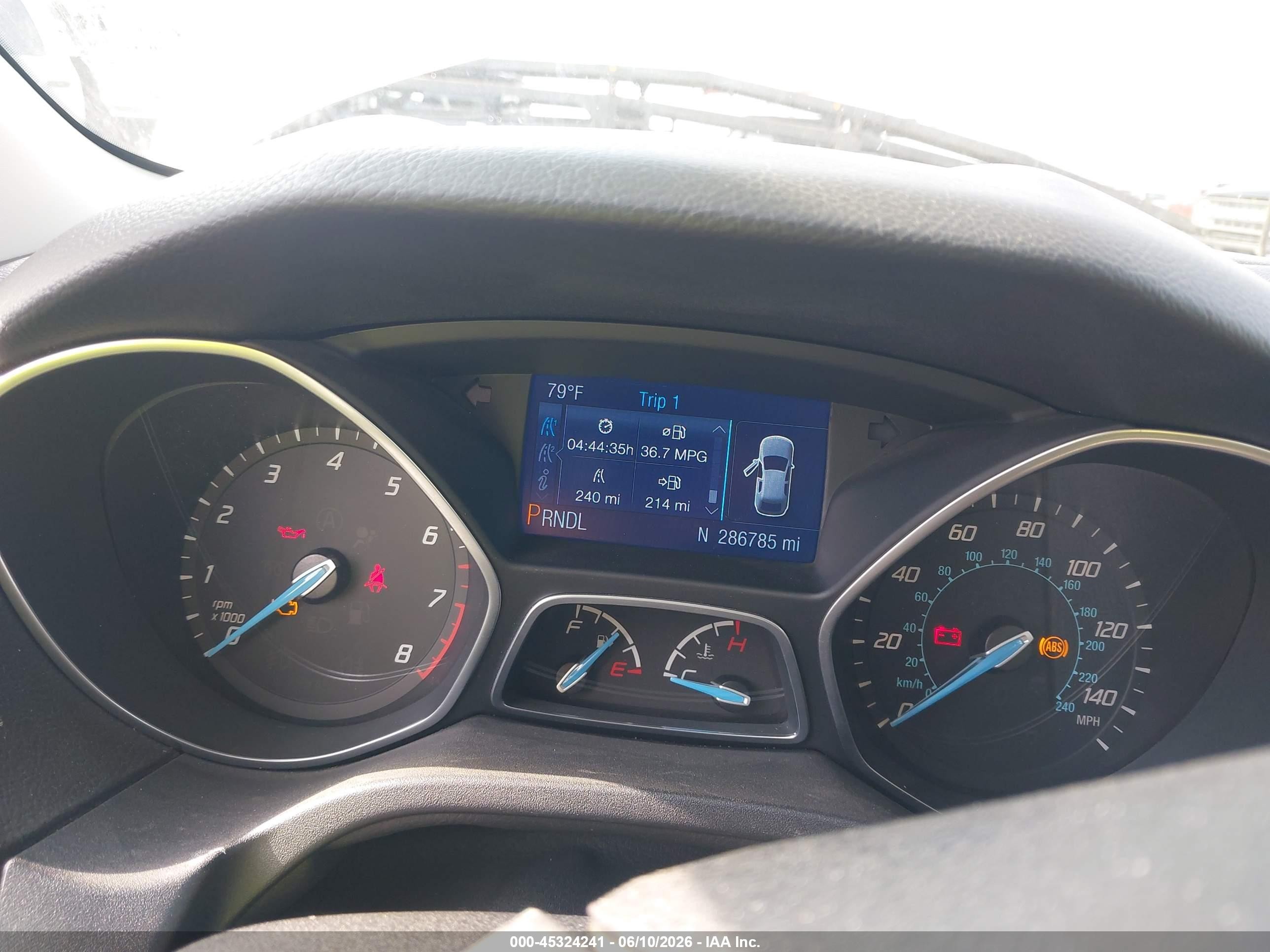 2014 Ford Focus Se Silver vin: 1FADP3F22EL218430