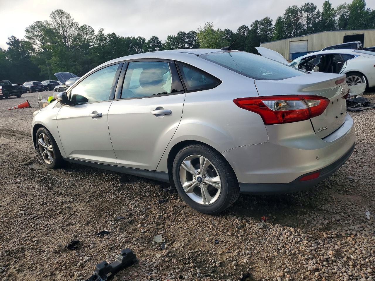 2014 Ford Focus Se Silver vin: 1FADP3F22EL221747