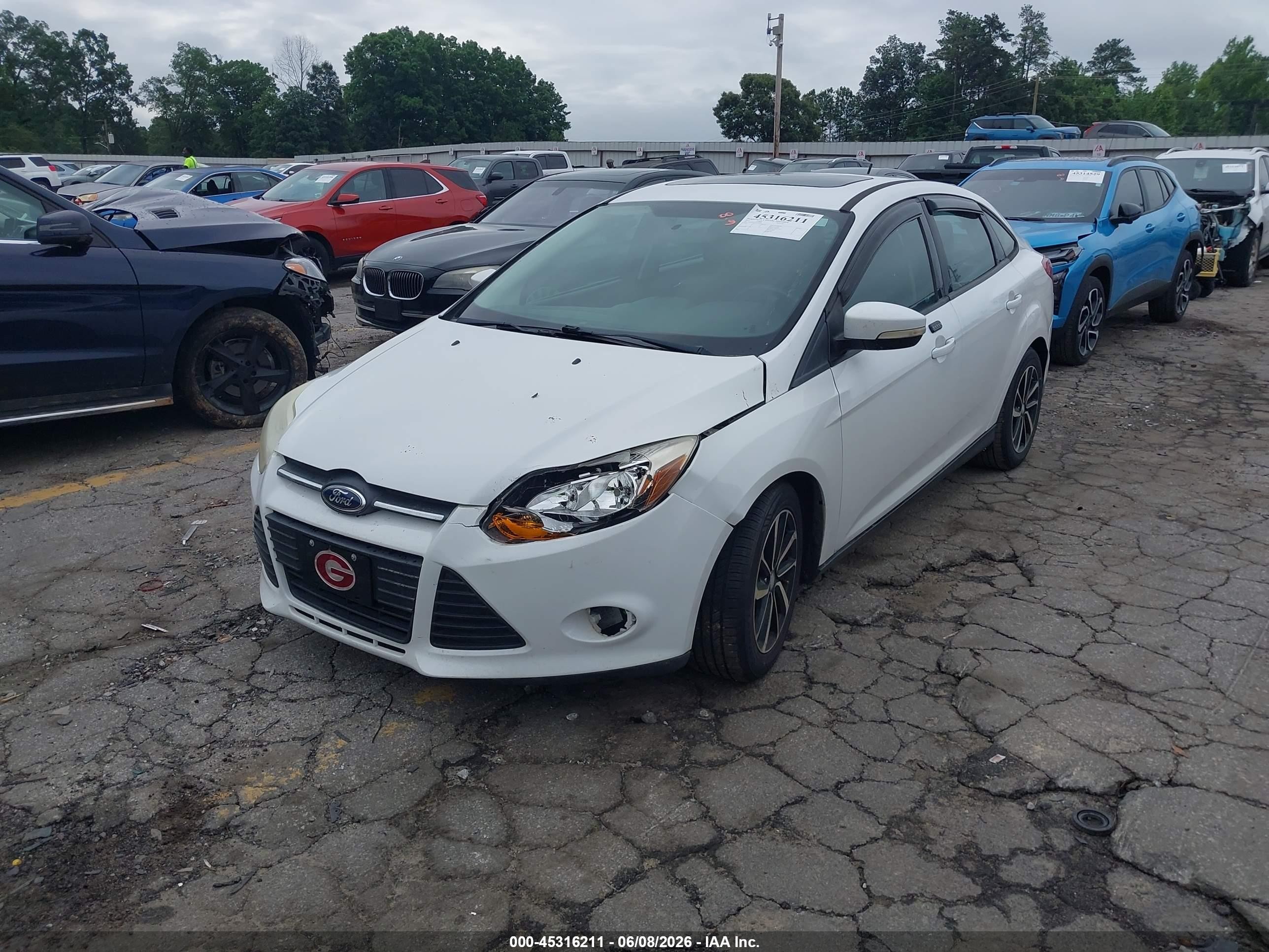 2014 Ford Focus Se White vin: 1FADP3F22EL243845