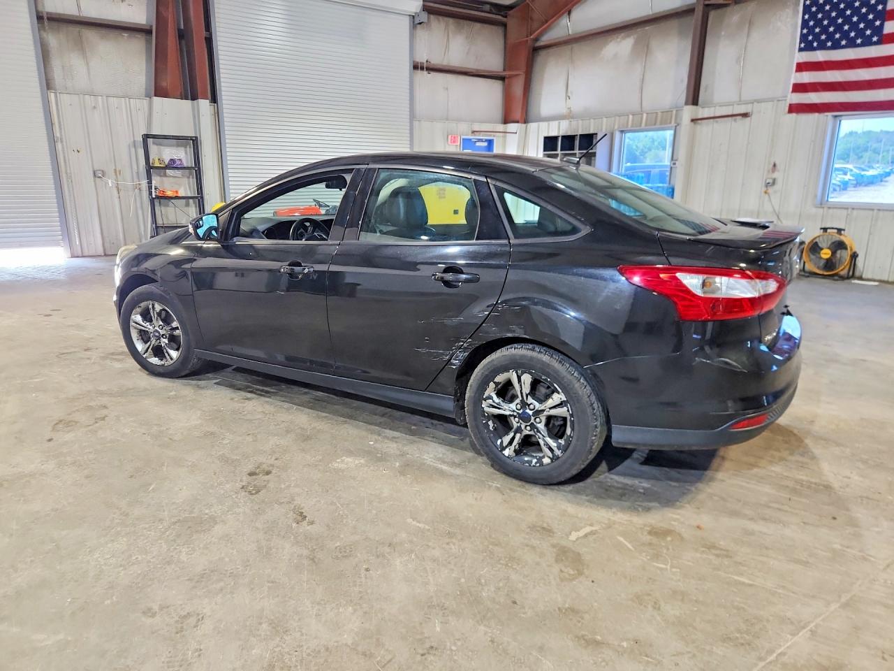 2014 Ford Focus Se Черный vin: 1FADP3F22EL244784