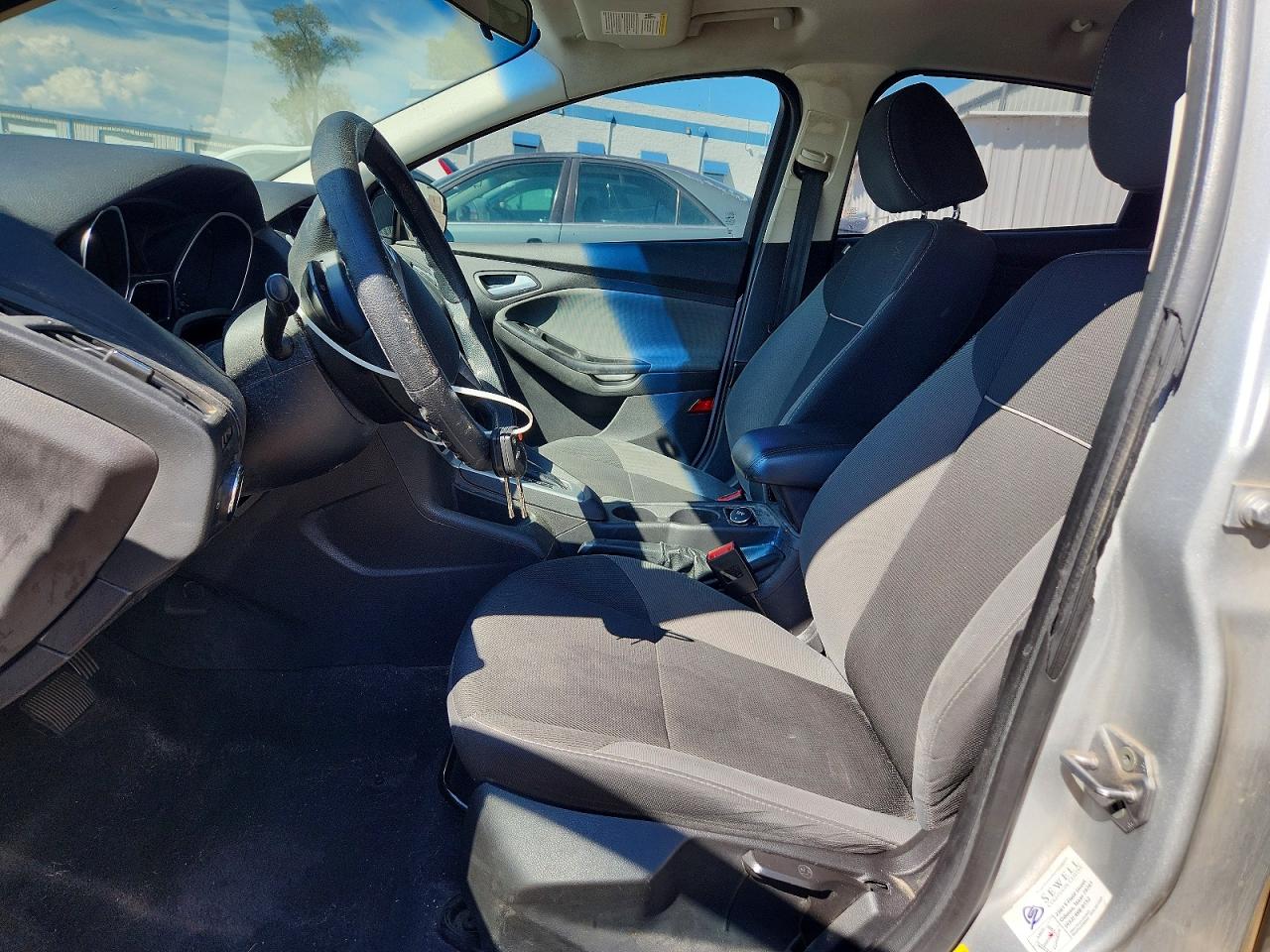 2014 Ford Focus Se Silver vin: 1FADP3F22EL254019