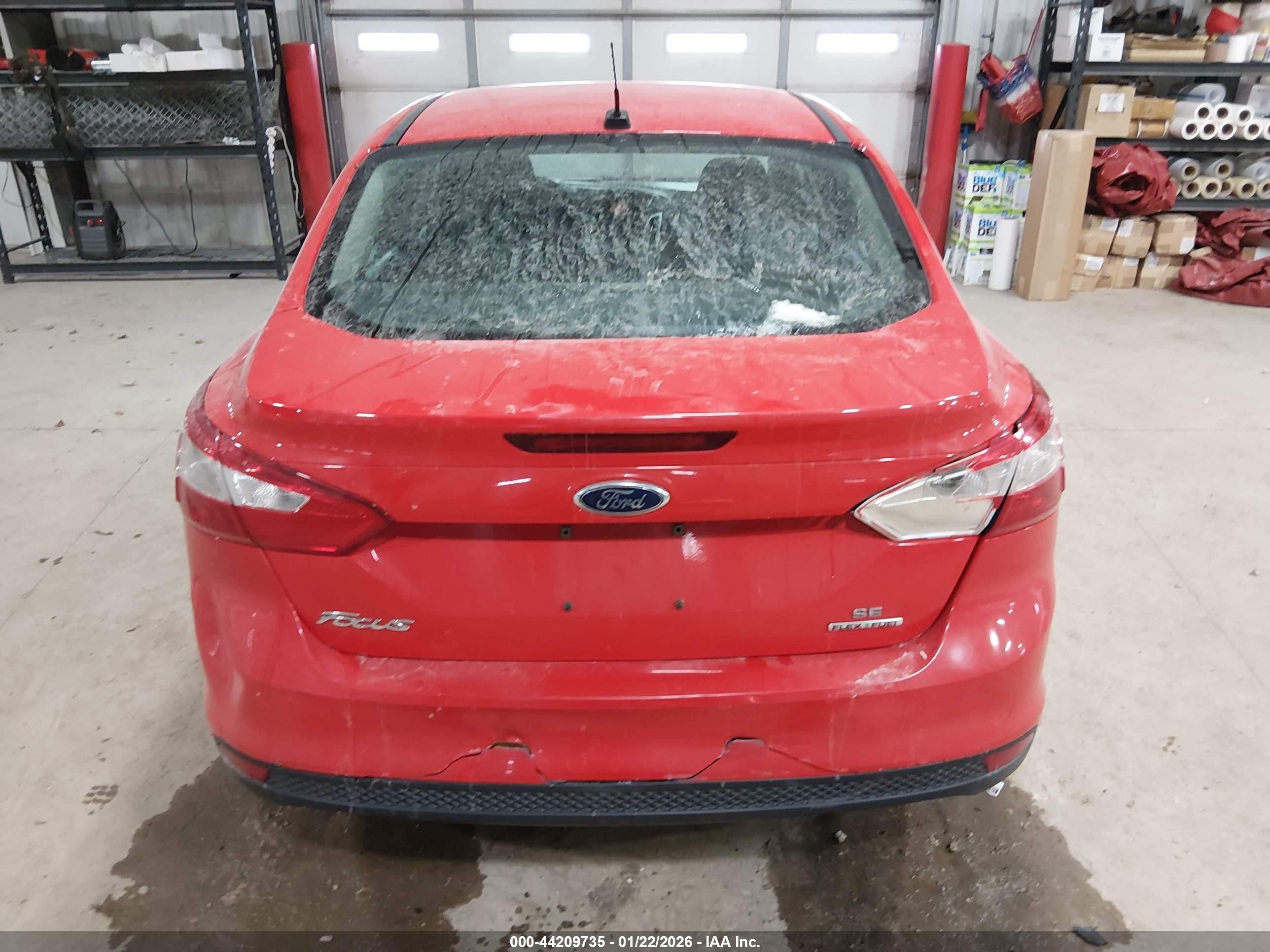 2014 Ford Focus Se Red vin: 1FADP3F22EL272553