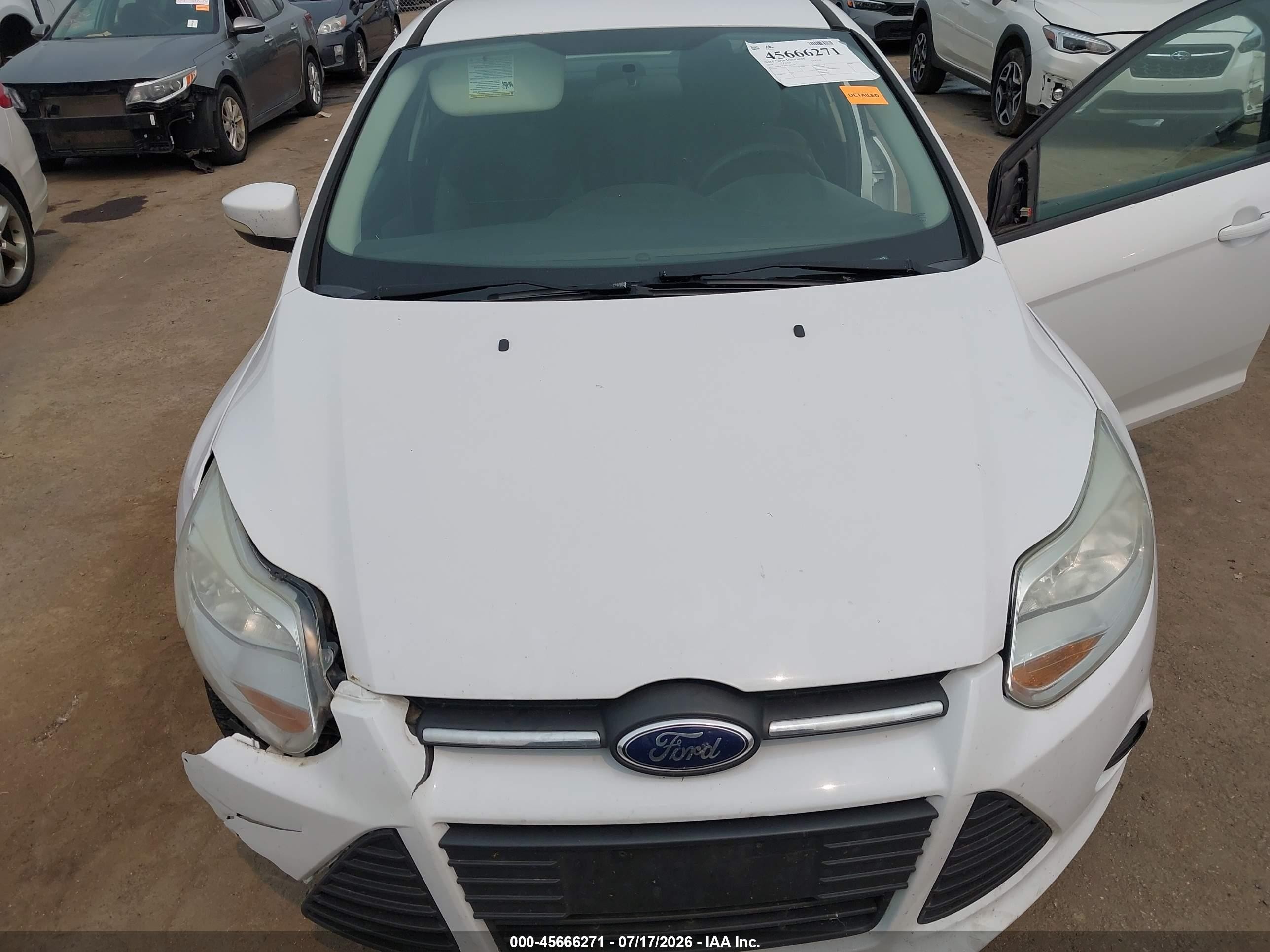 2014 Ford Focus Se White vin: 1FADP3F22EL282564