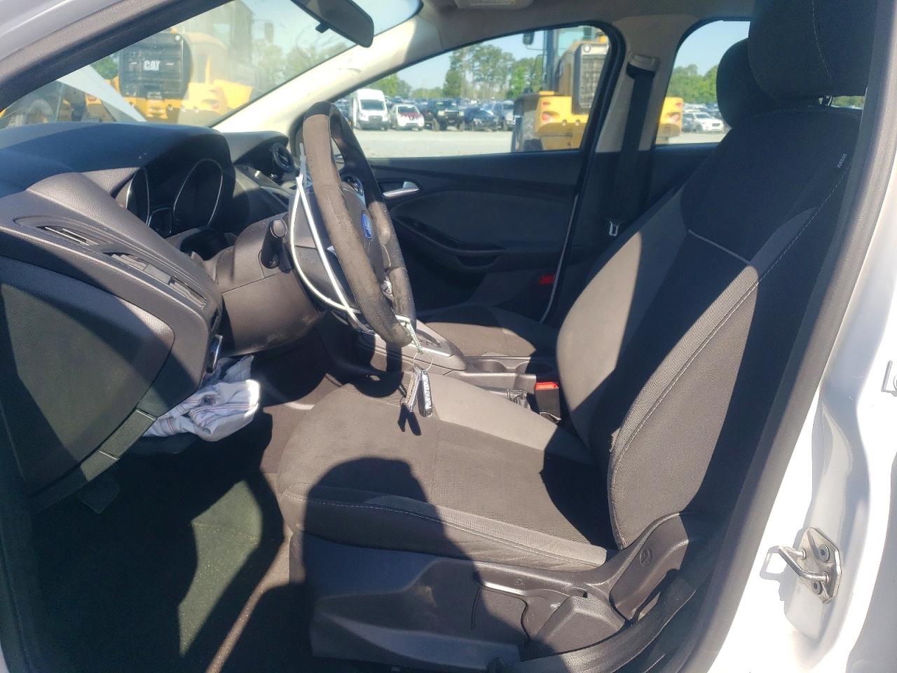 2014 Ford Focus Se White vin: 1FADP3F22EL324778