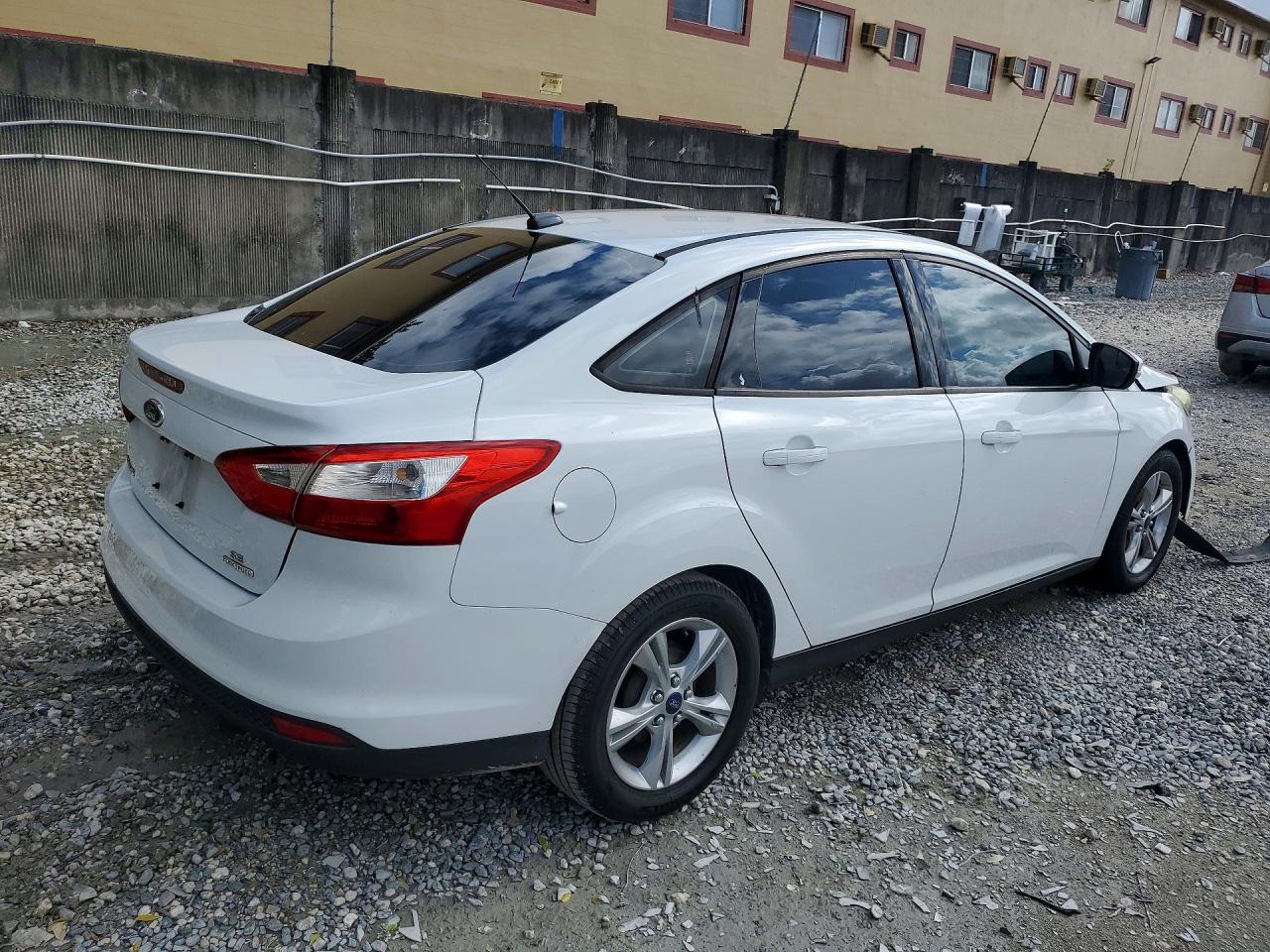 2014 Ford Focus Se White vin: 1FADP3F22EL336753