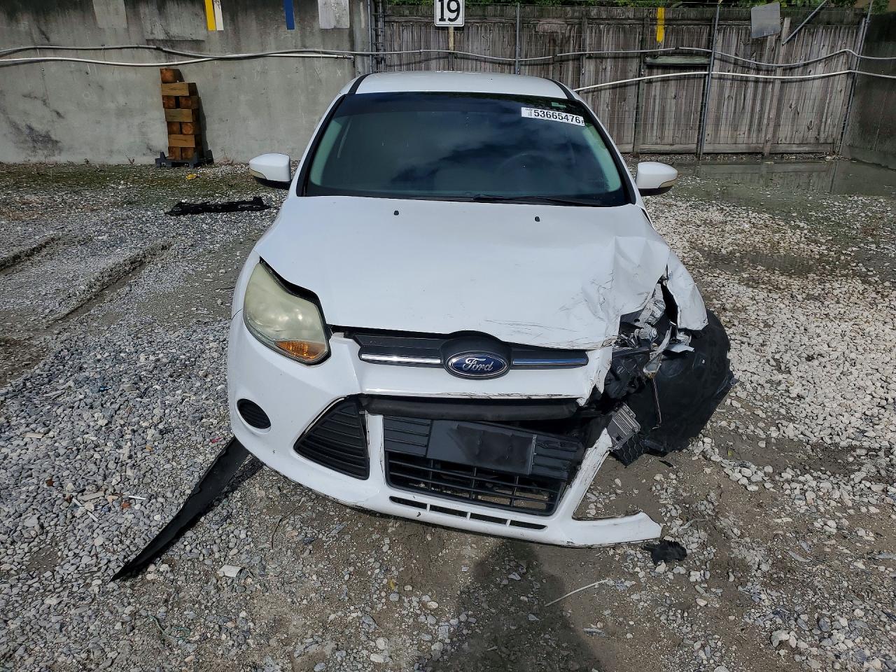 2014 Ford Focus Se White vin: 1FADP3F22EL336753