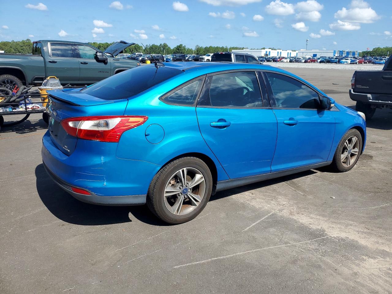 2014 Ford Focus Se Blue vin: 1FADP3F22EL339135