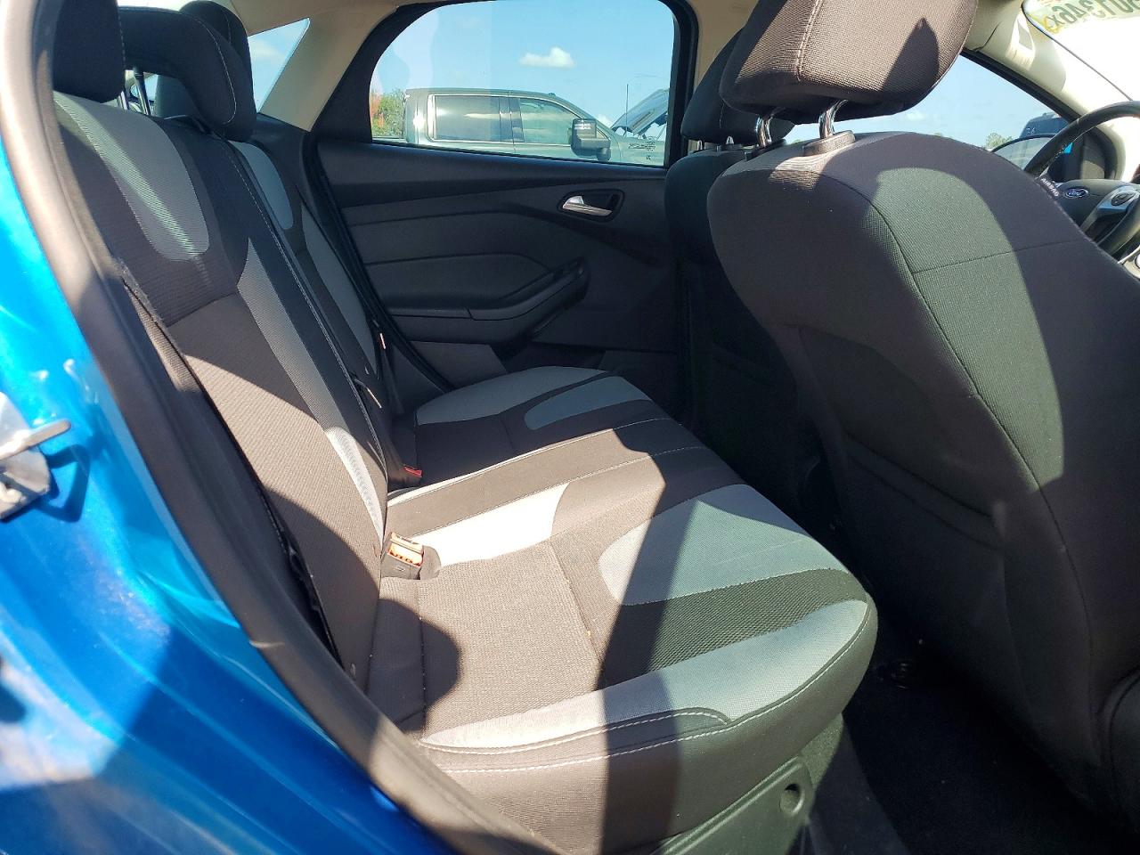2014 Ford Focus Se Blue vin: 1FADP3F22EL339135