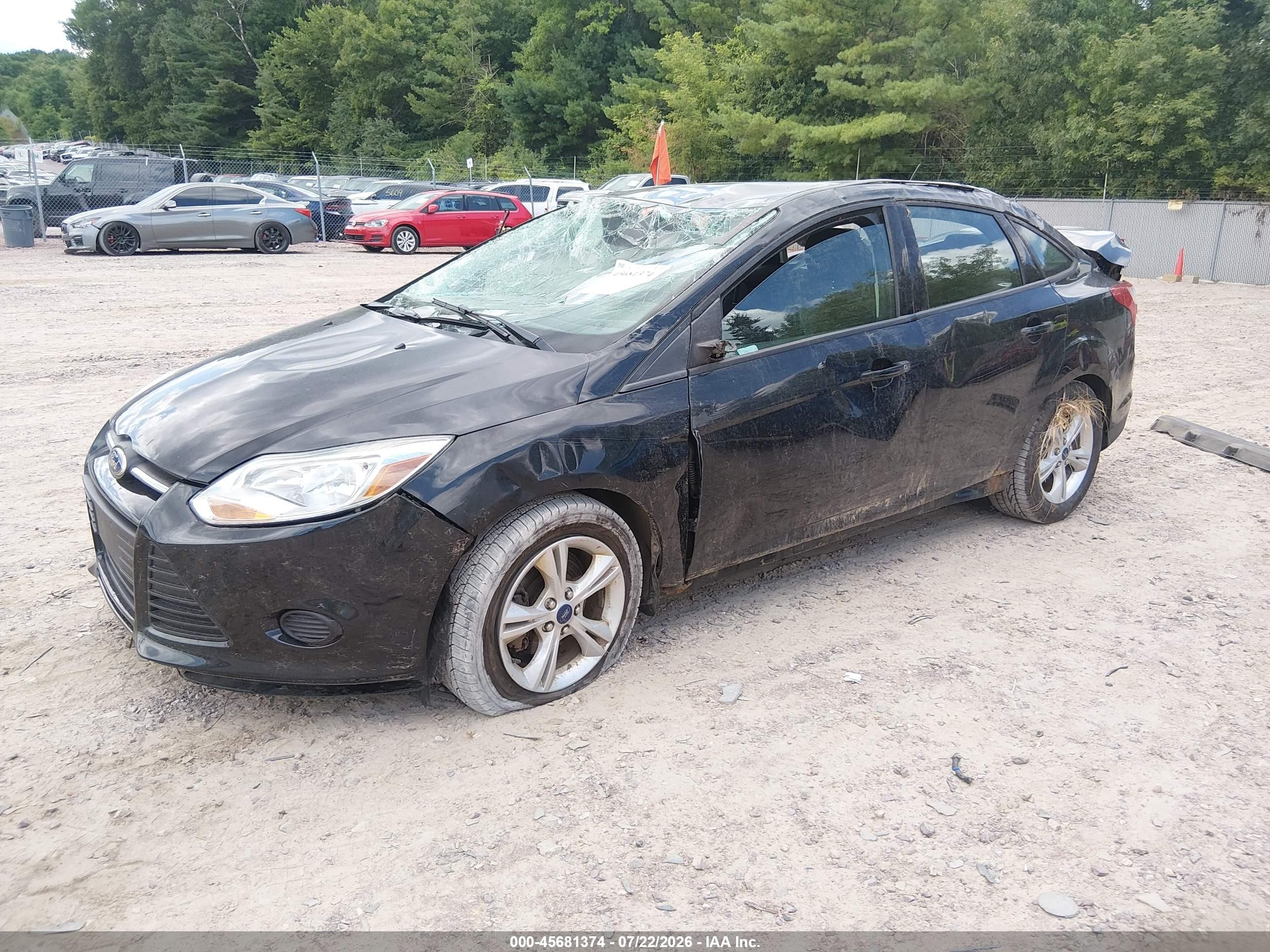 2014 Ford Focus Se Черный vin: 1FADP3F22EL364147