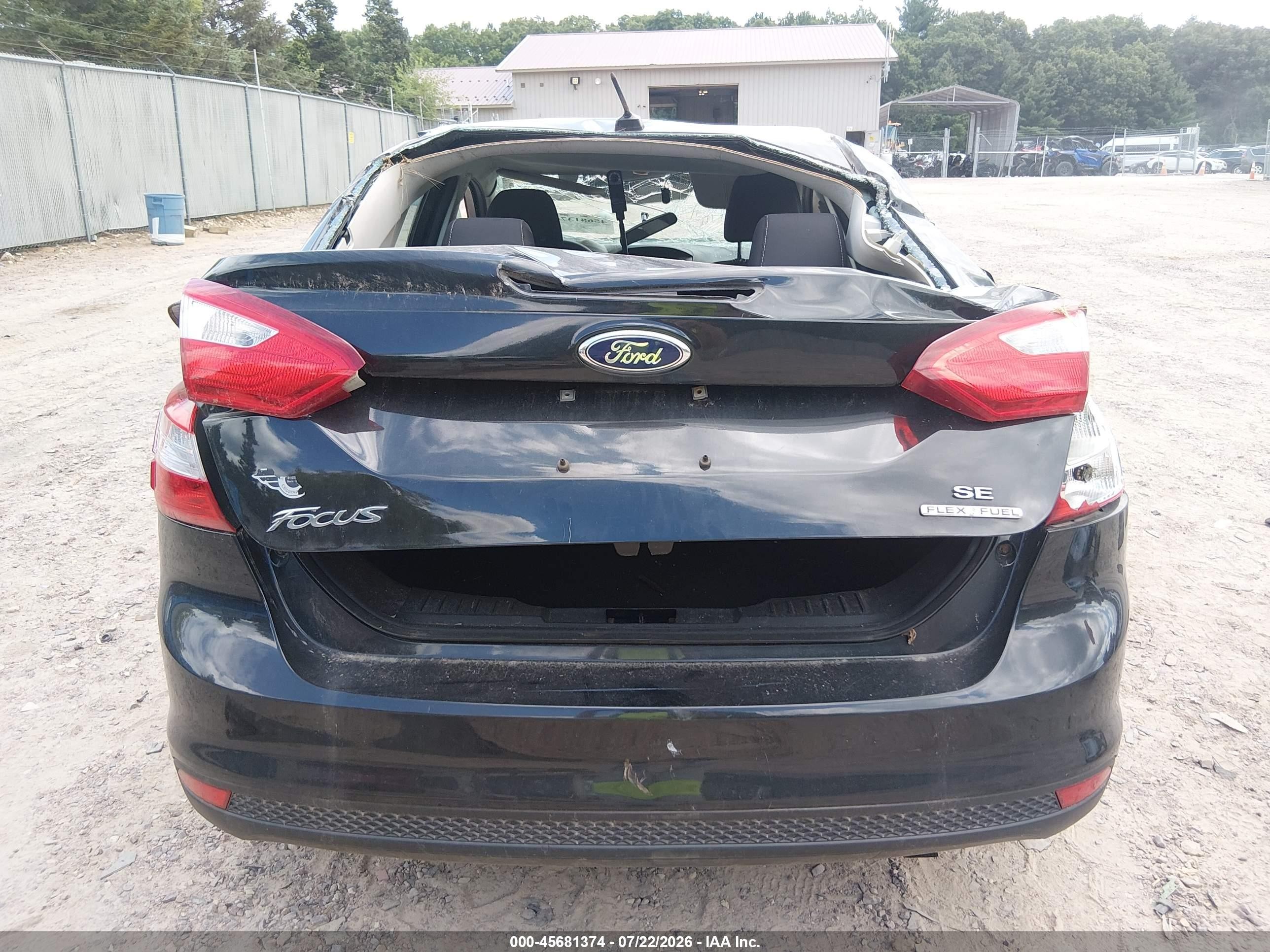 2014 Ford Focus Se Черный vin: 1FADP3F22EL364147