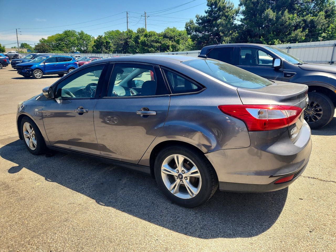 2014 Ford Focus Se Серый vin: 1FADP3F22EL366156