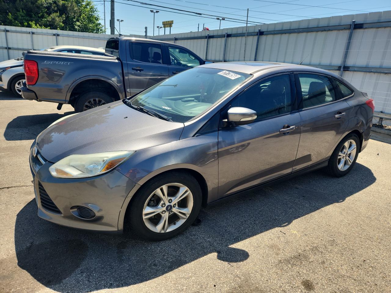 2014 Ford Focus Se Серый vin: 1FADP3F22EL366156 Damage: Left Rear Door, Dent(S) W/ Paint Dmg, 1/8 To 1/2 Inch