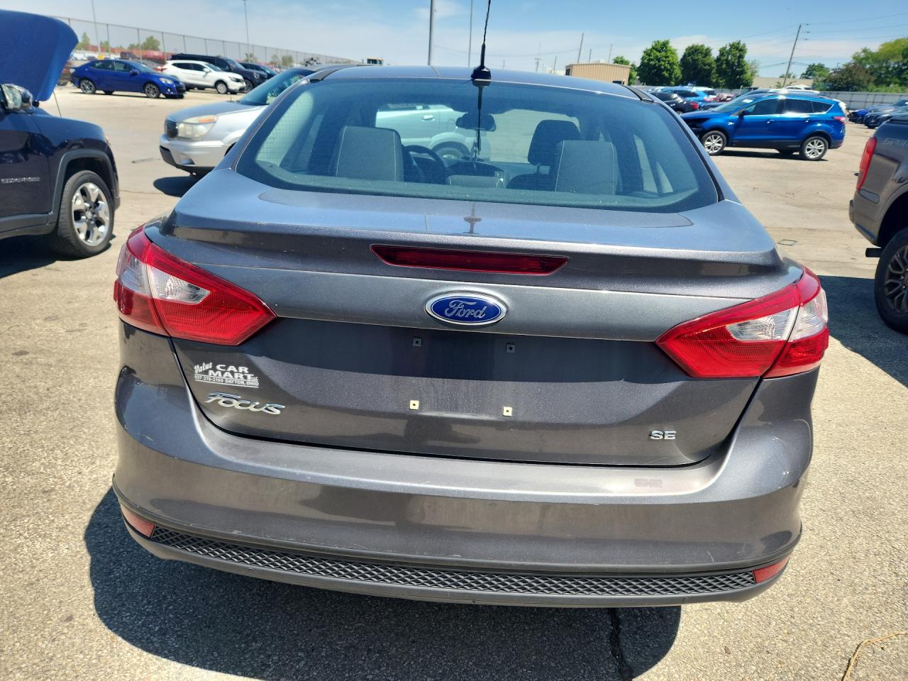 2014 Ford Focus Se Серый vin: 1FADP3F22EL366156 Damage: Rear Bumper/Cover, Scraped, 3 To 4 Inches