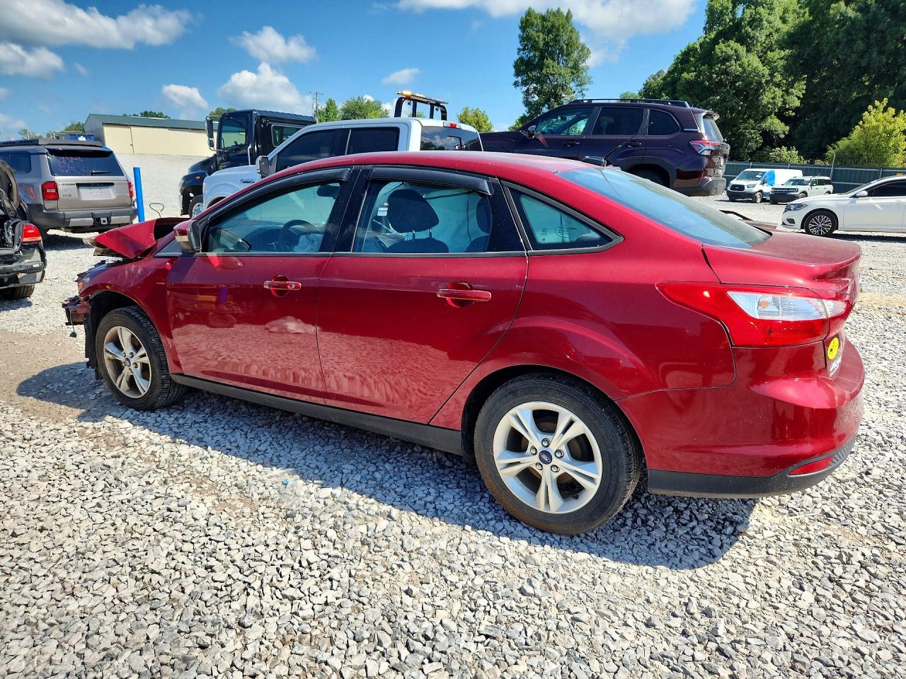 2014 Ford Focus Se Red vin: 1FADP3F22EL388139