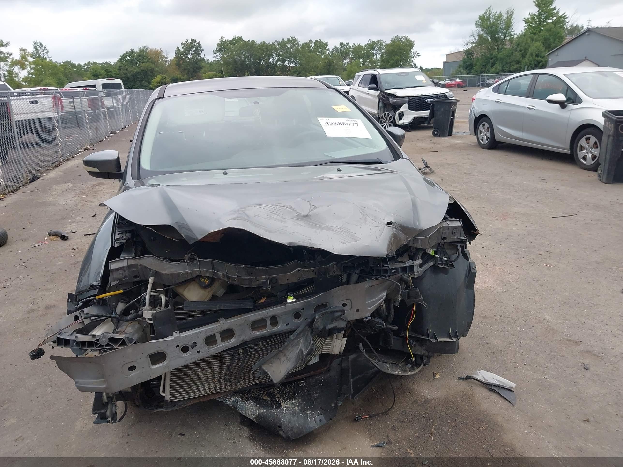2014 Ford Focus Se Серый vin: 1FADP3F22EL399982