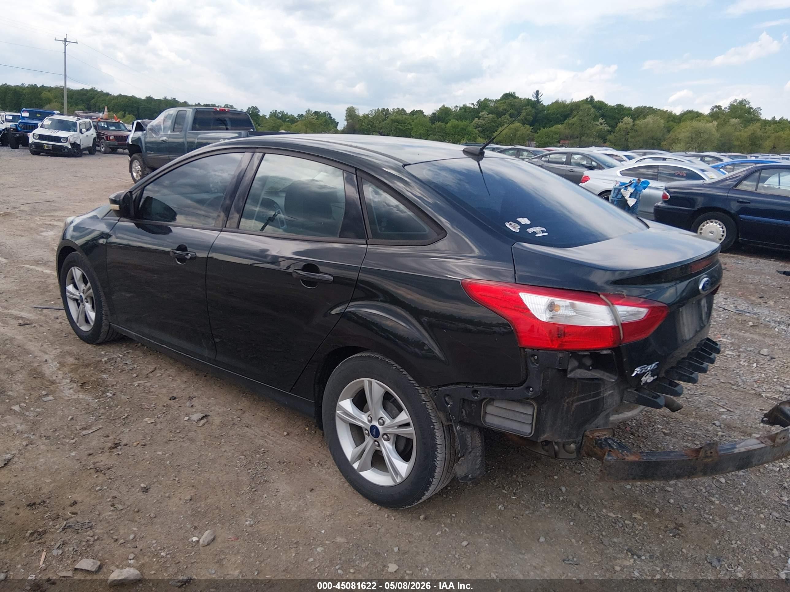 2014 Ford Focus Se Черный vin: 1FADP3F22EL434908