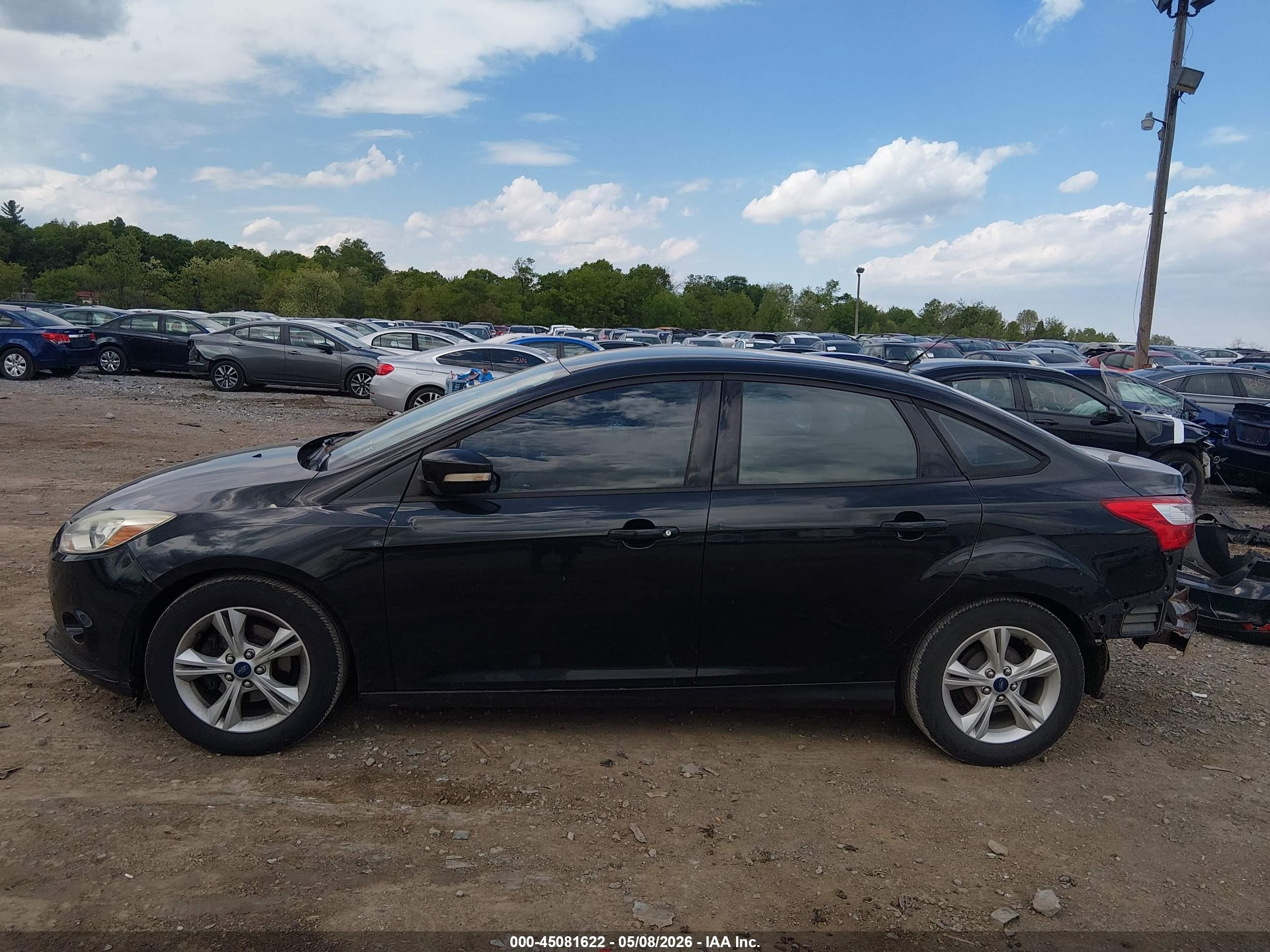 2014 Ford Focus Se Черный vin: 1FADP3F22EL434908