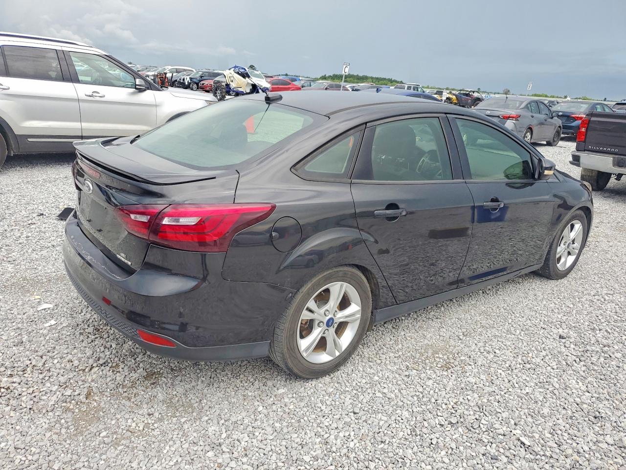 2014 Ford Focus Se Black vin: 1FADP3F22EL447674