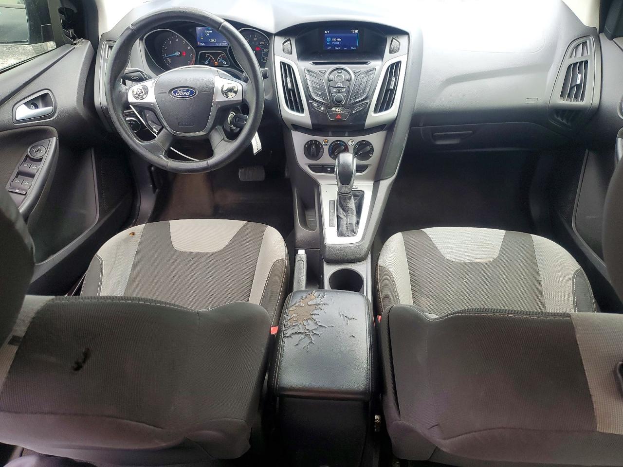 2014 Ford Focus Se Black vin: 1FADP3F22EL447674