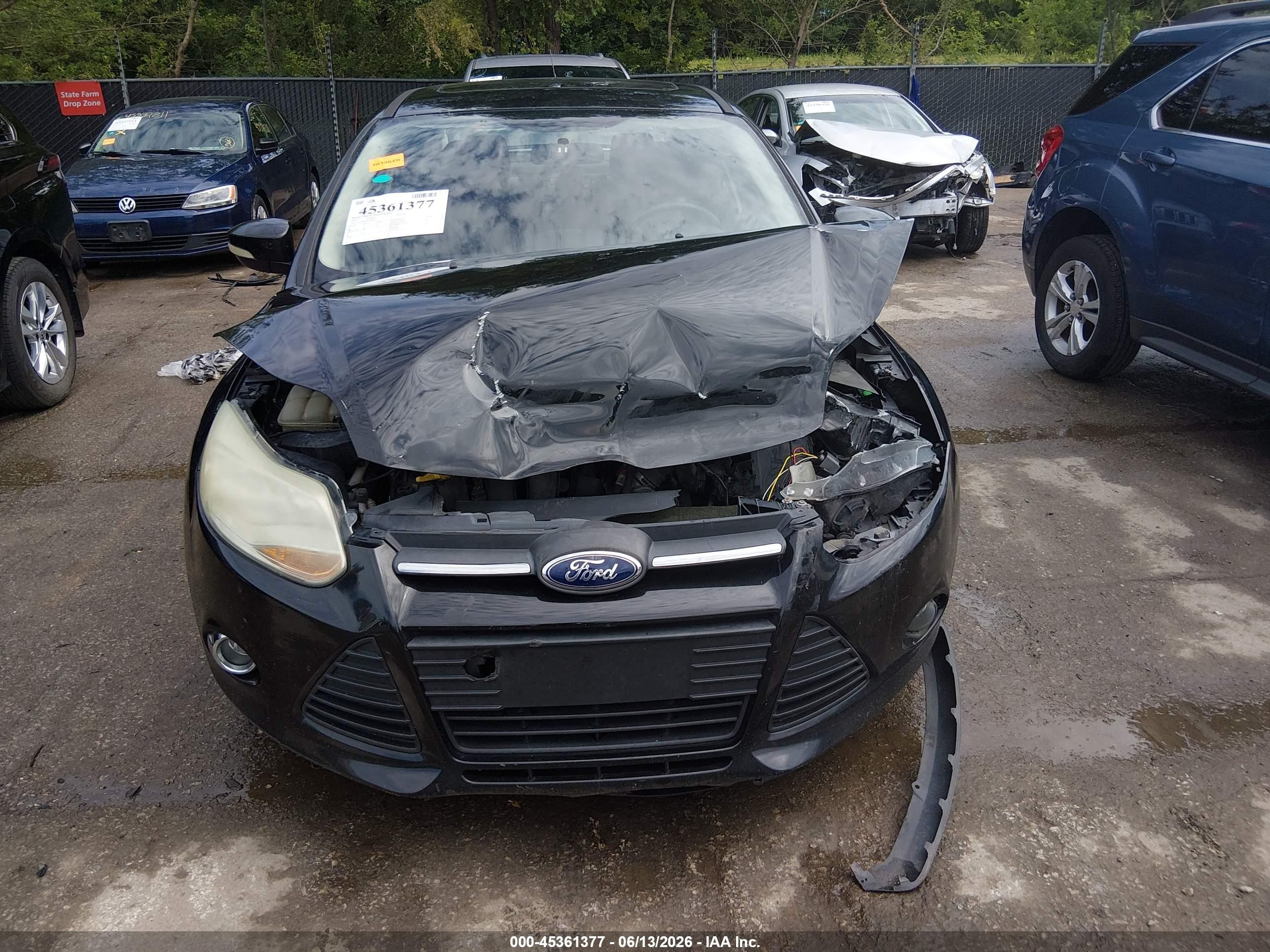 2014 Ford Focus Se Black vin: 1FADP3F22EL449697