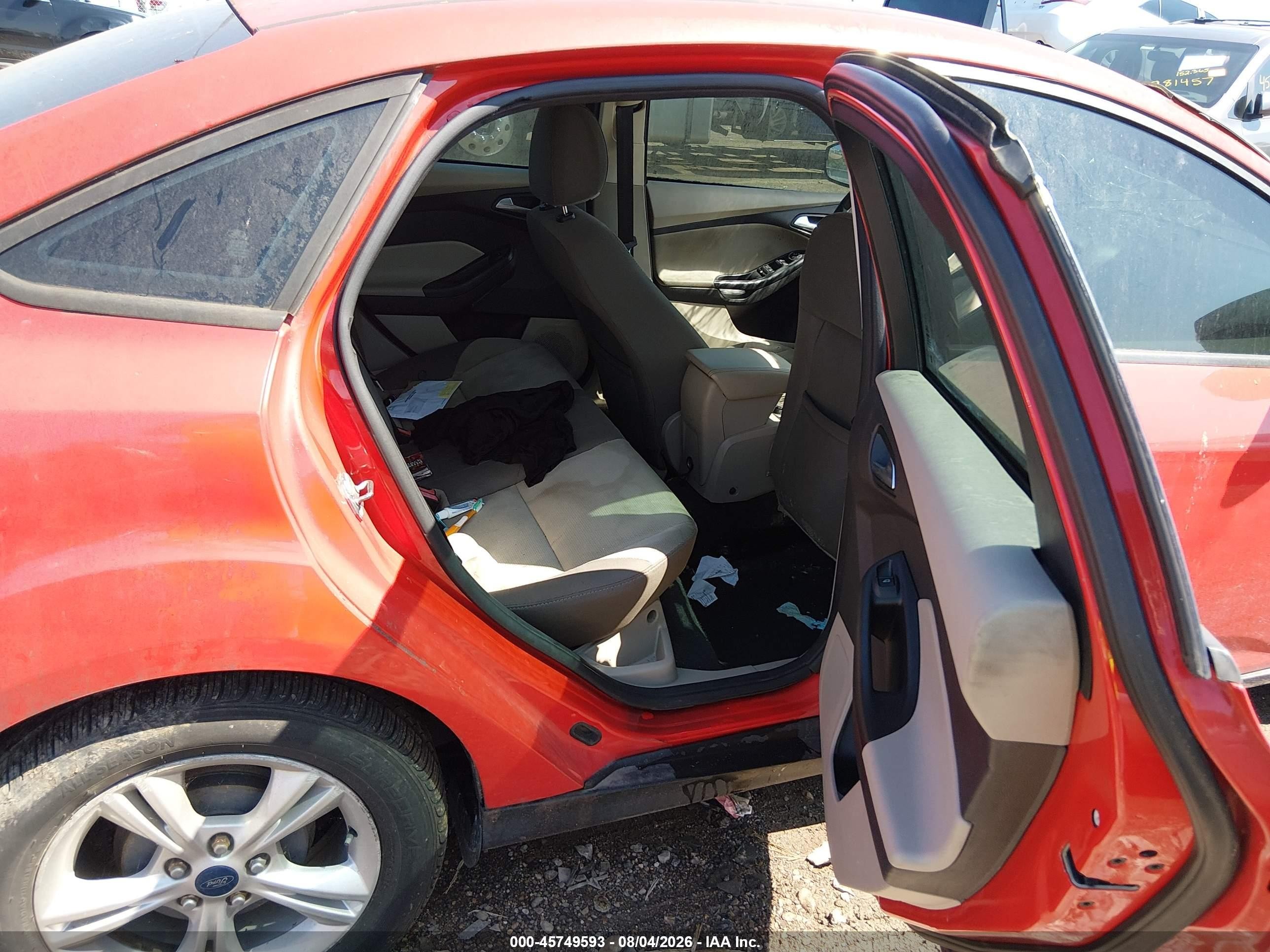 2014 Ford Focus Se Red vin: 1FADP3F22EL450171