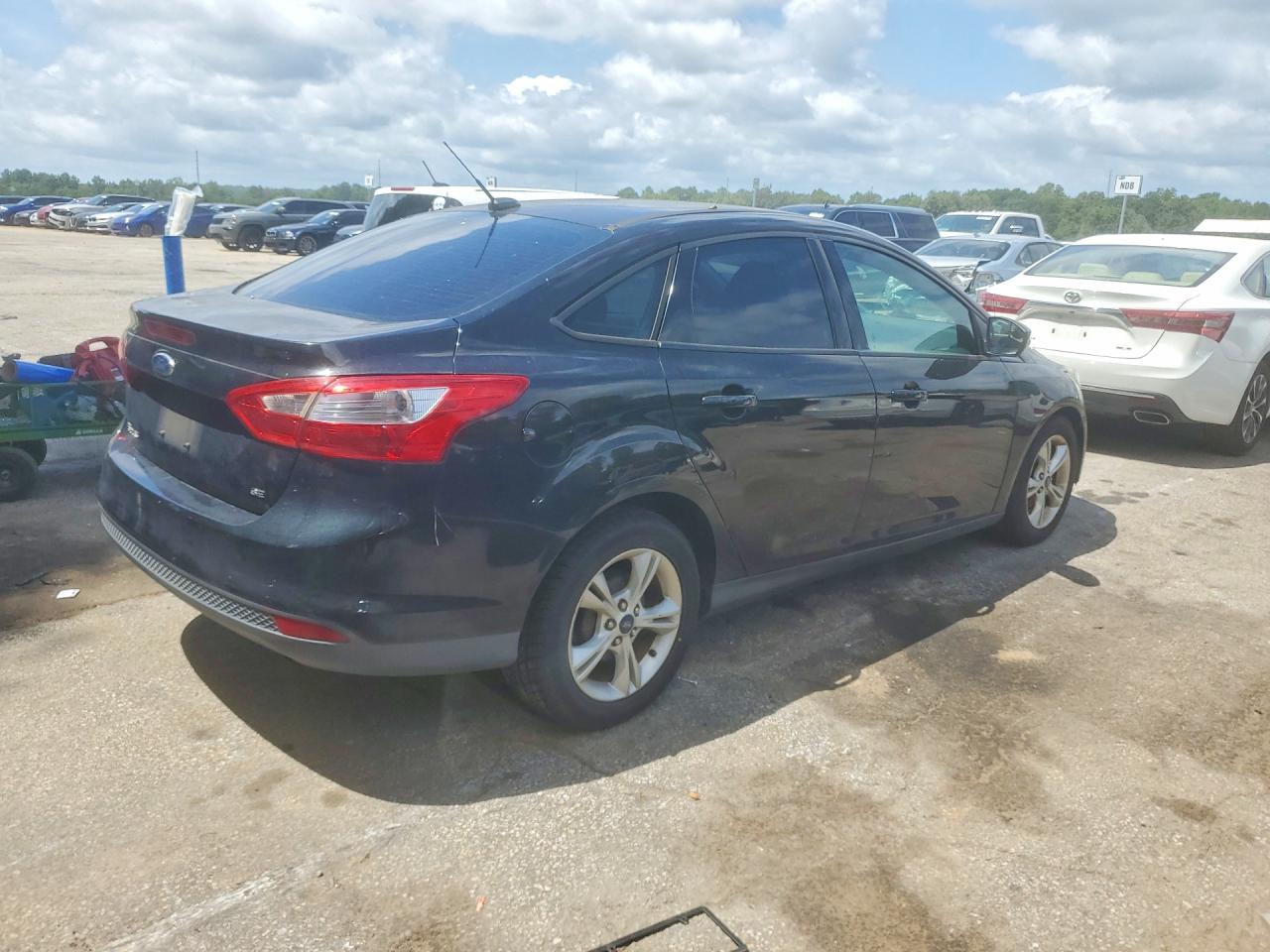 2014 Ford Focus Se Black vin: 1FADP3F22EL452423