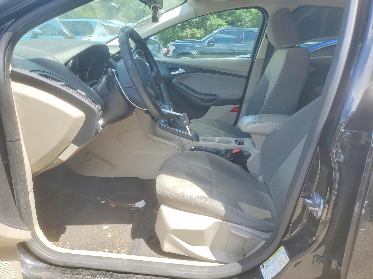 2014 Ford Focus Se Black vin: 1FADP3F22EL452423
