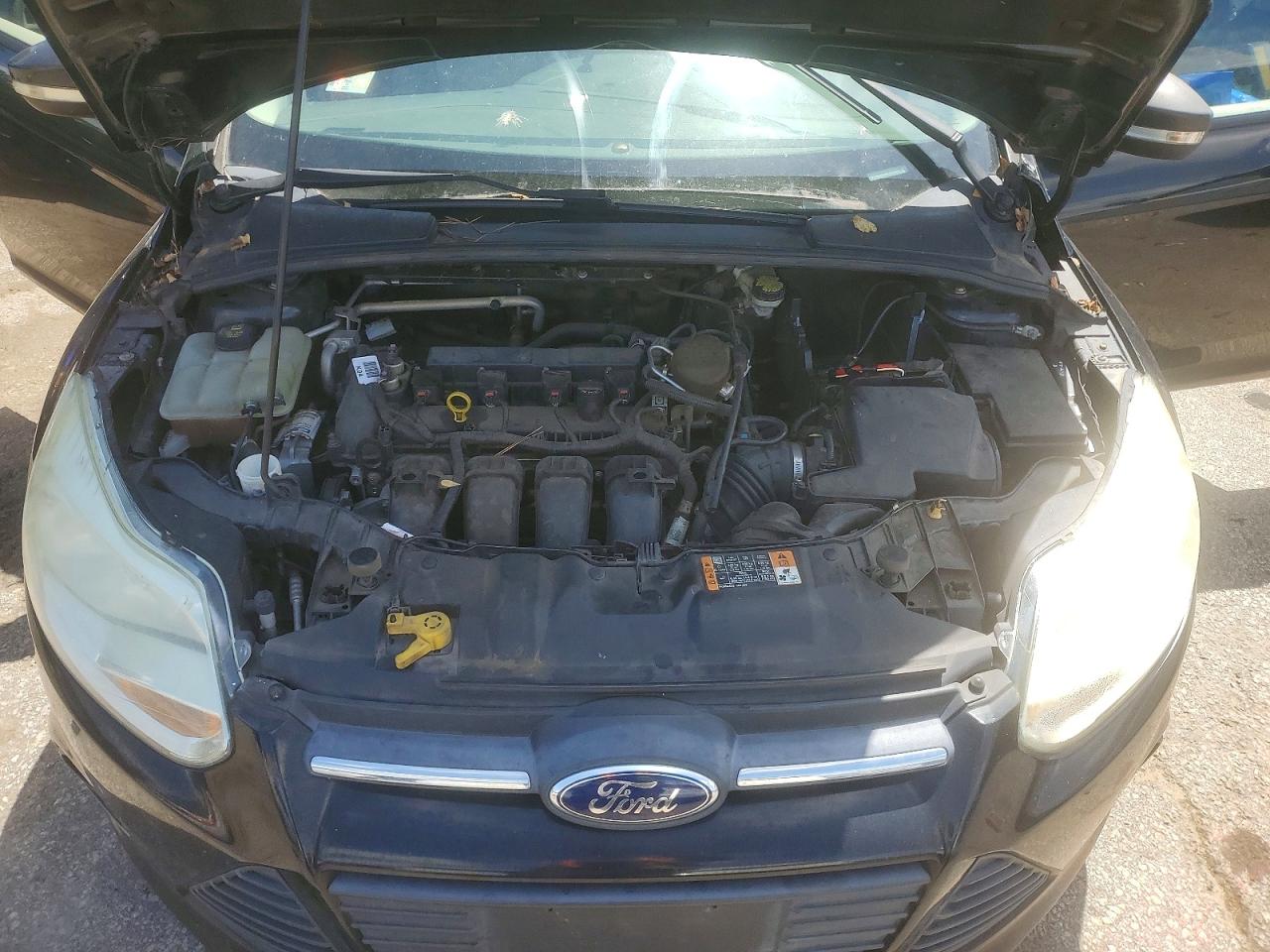 2014 Ford Focus Se Black vin: 1FADP3F22EL452423