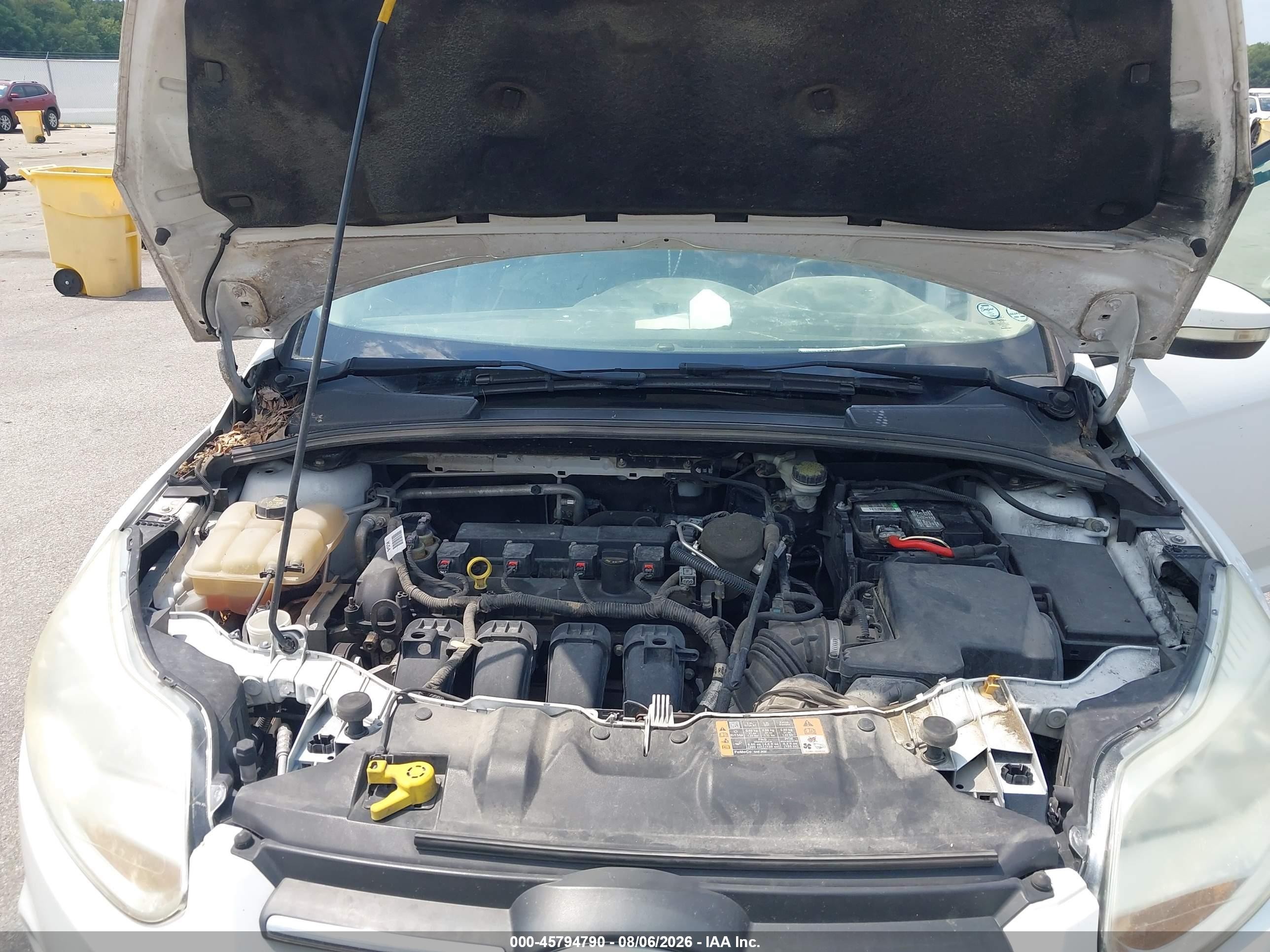 2014 Ford Focus Se White vin: 1FADP3F22EL459436