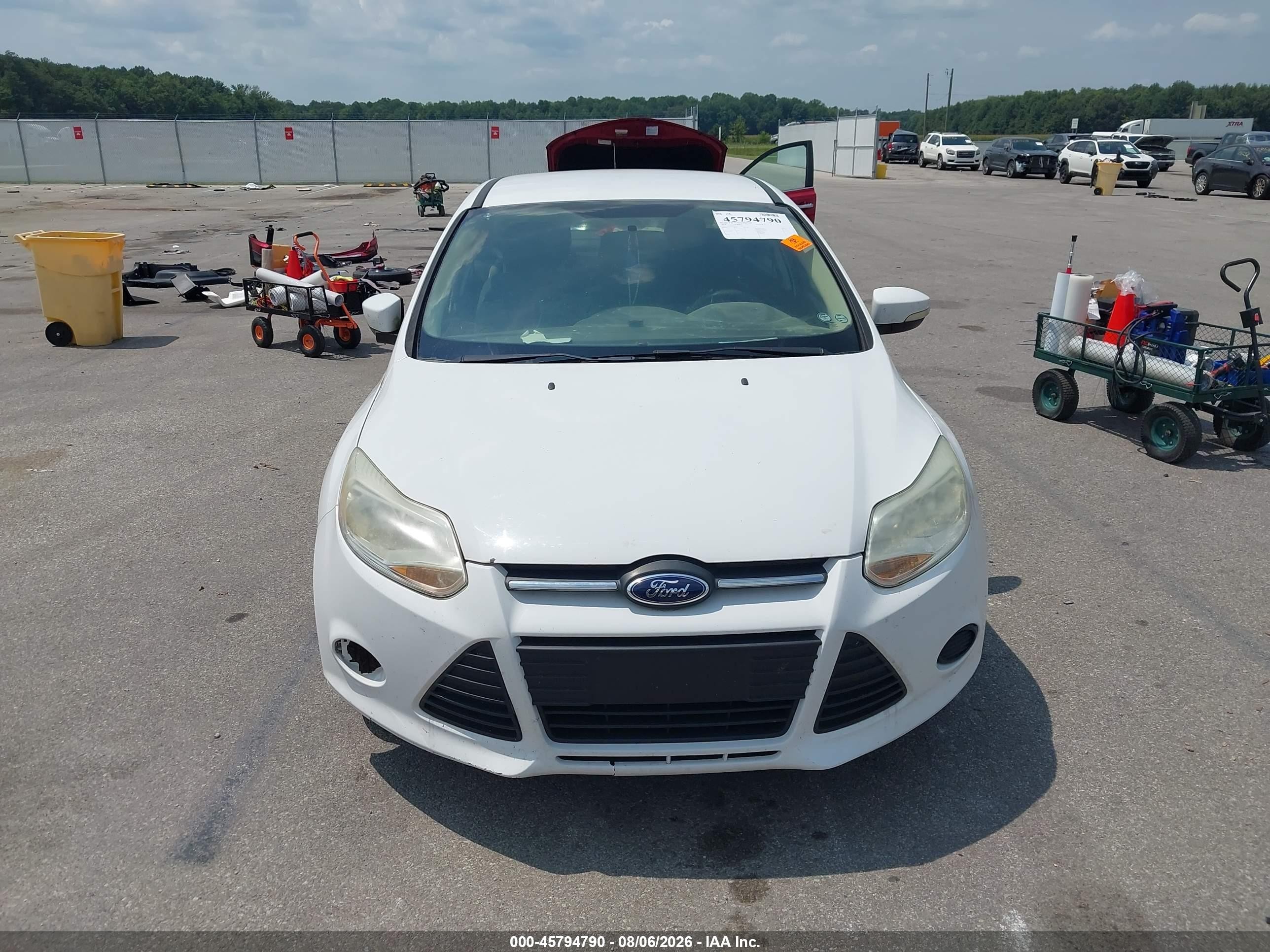 2014 Ford Focus Se White vin: 1FADP3F22EL459436