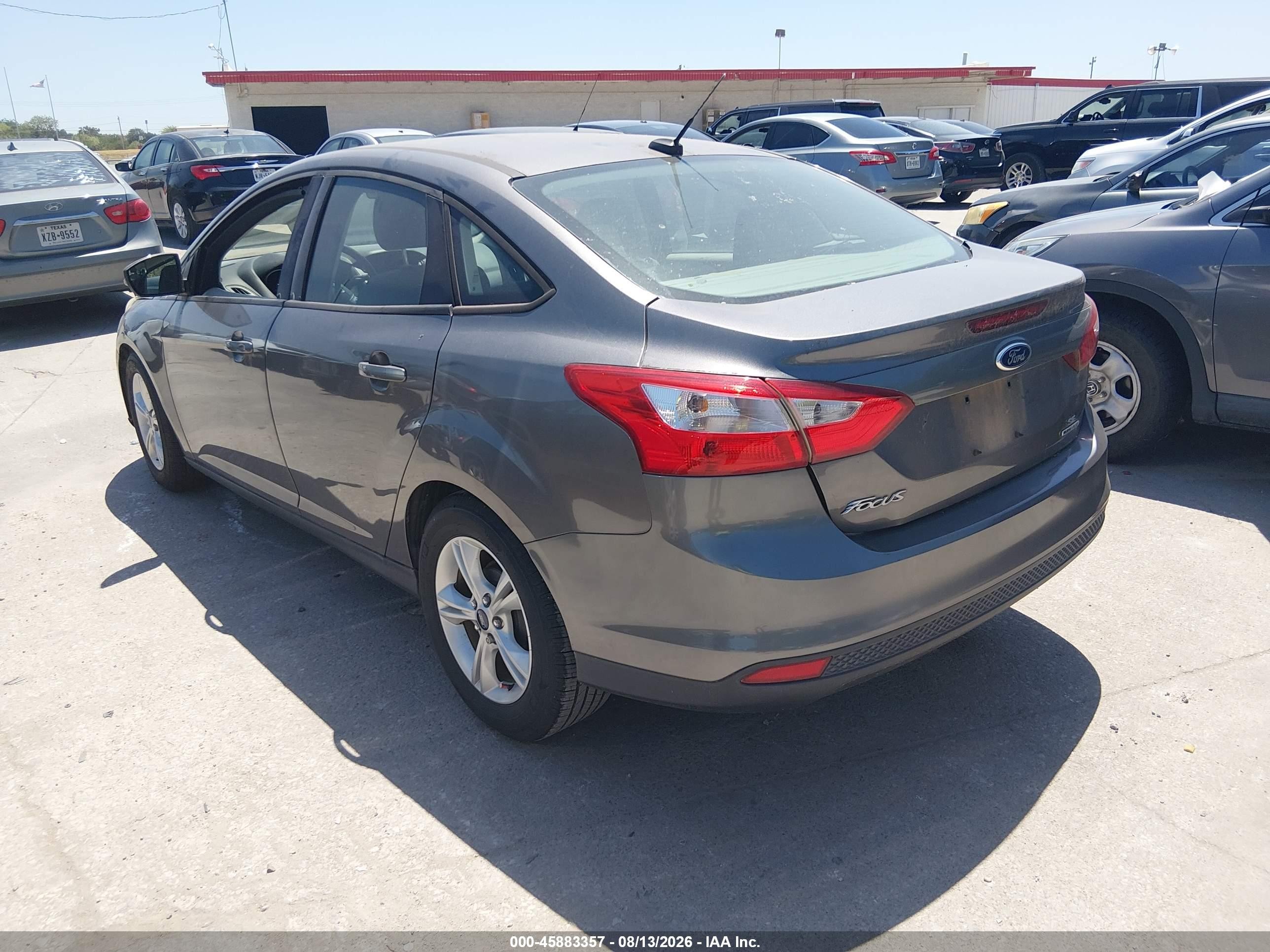 2014 Ford Focus Se Серый vin: 1FADP3F22EL460134