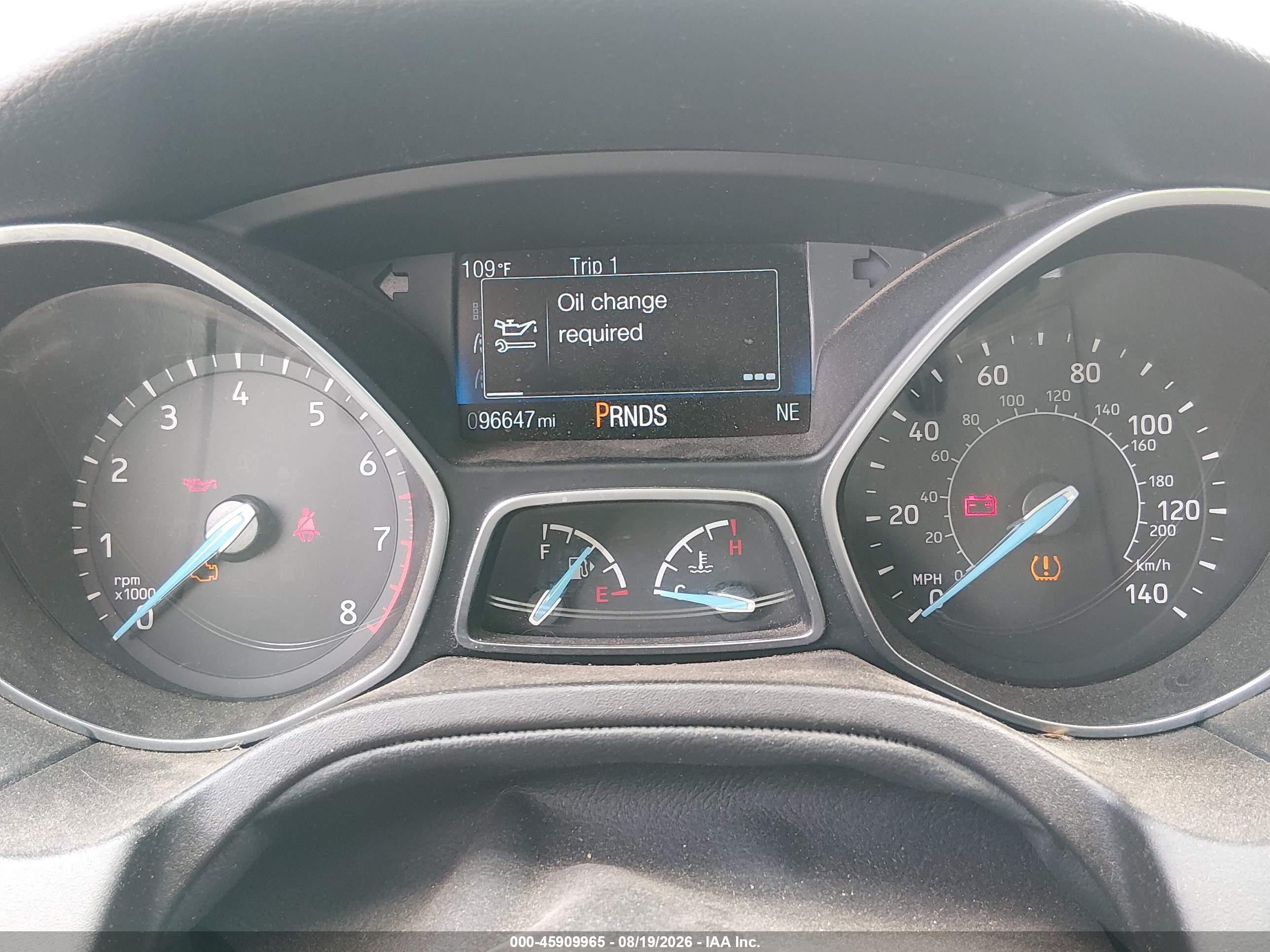 2015 Ford Focus Se Серебряный vin: 1FADP3F22FL221586
