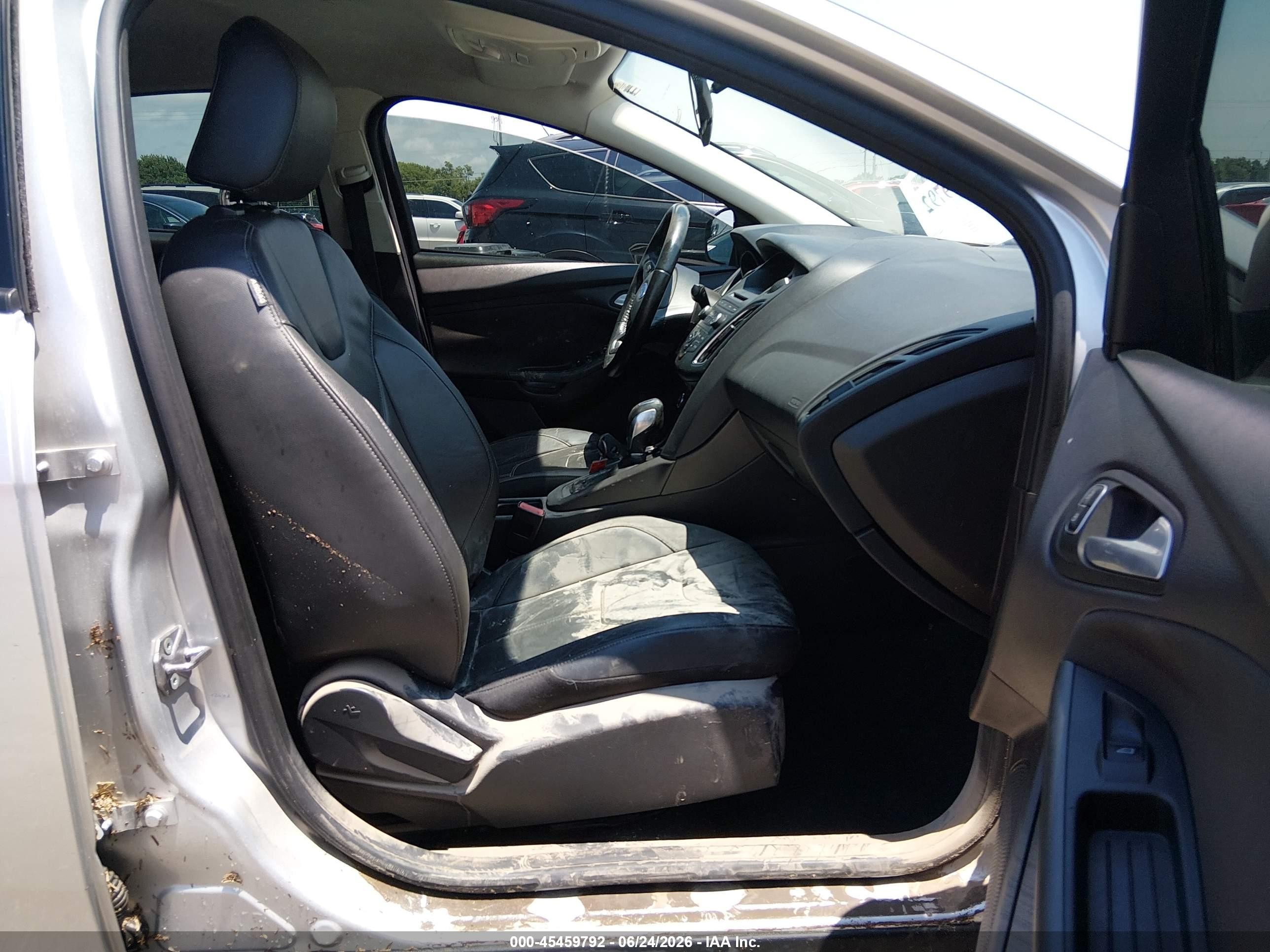 2015 Ford Focus Se Silver vin: 1FADP3F22FL255415