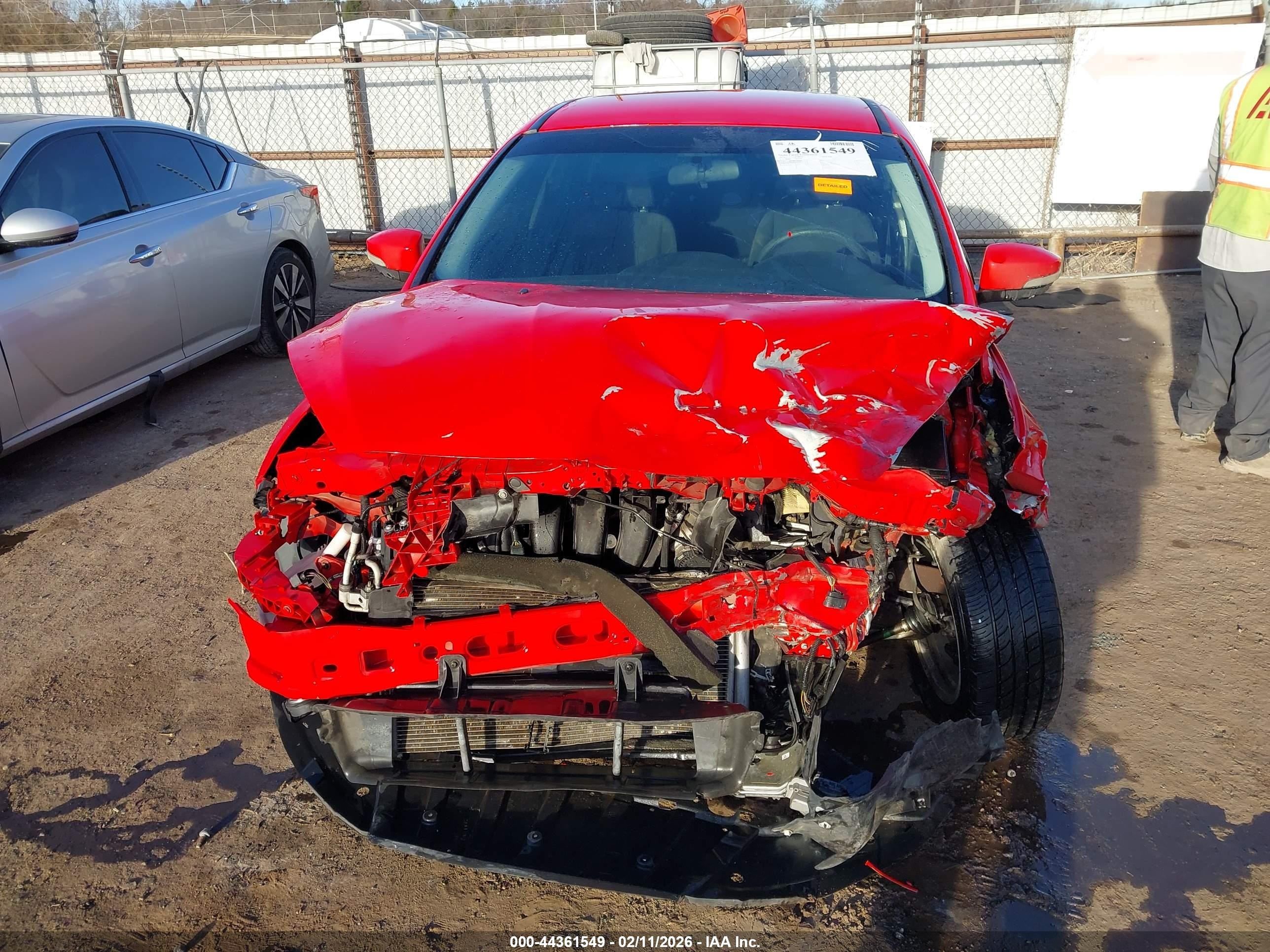 2015 Ford Focus Se Red vin: 1FADP3F22FL277141