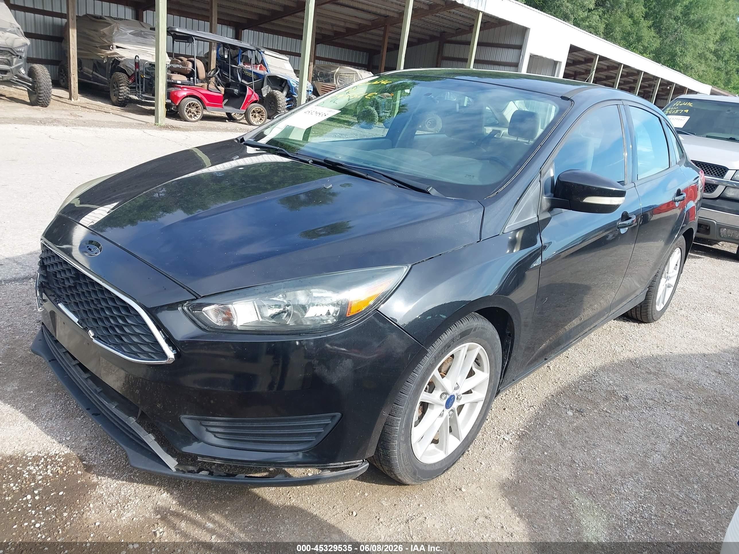 2015 Ford Focus Se Black vin: 1FADP3F22FL295512
