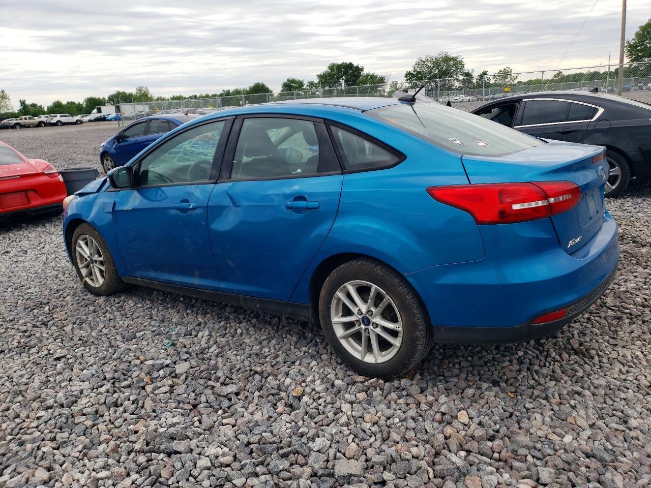 2015 Ford Focus Se Blue vin: 1FADP3F22FL295607